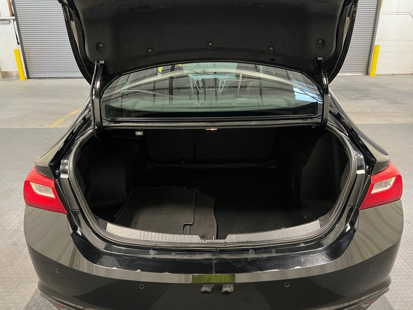 Thumbnail: 2024 Chevrolet Malibu - 7