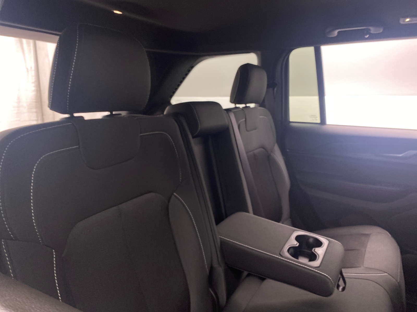 Thumbnail: 2025 Jeep Grand Cherokee - 6