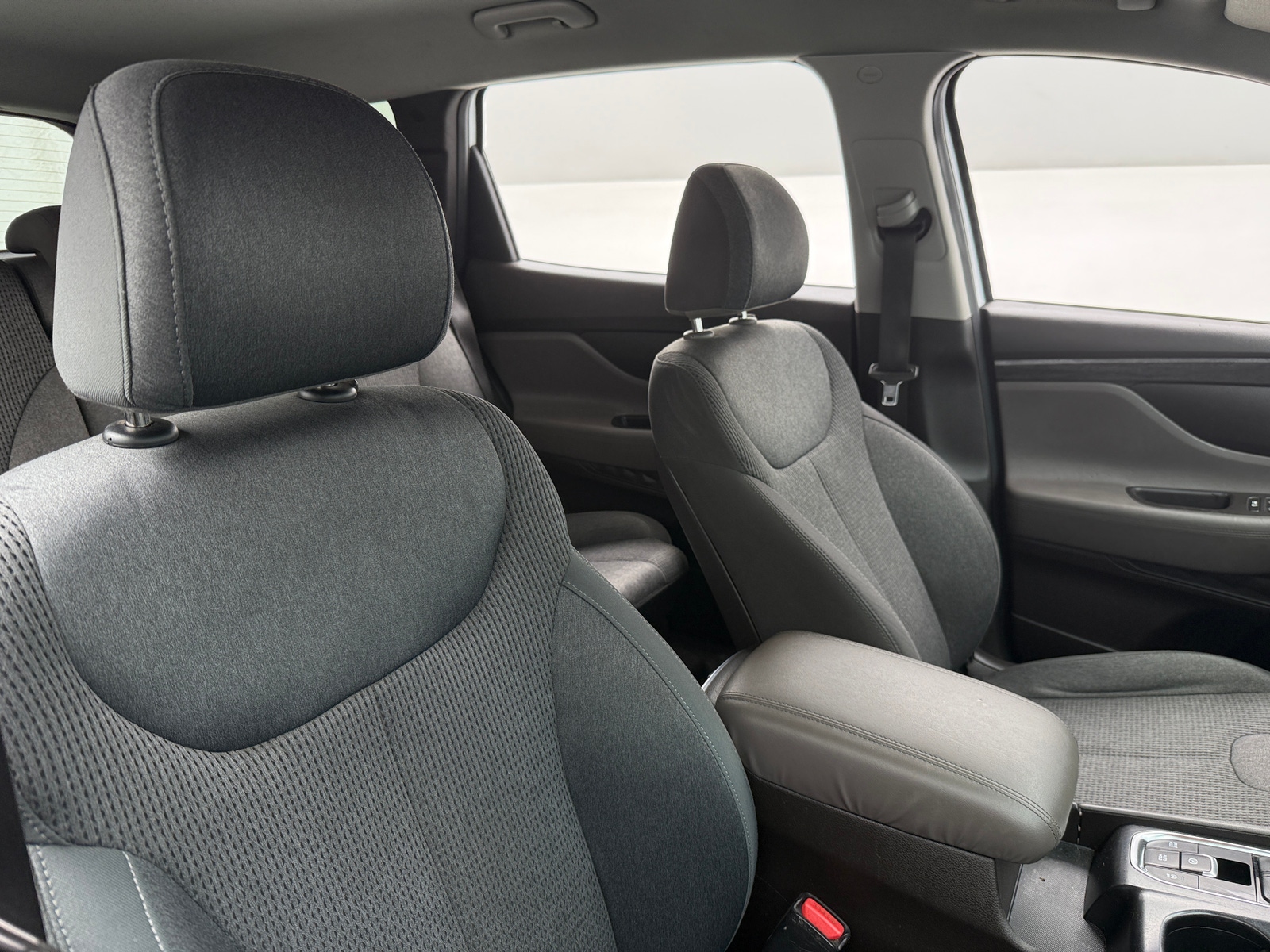 Thumbnail: 2020 Hyundai Santa Fe - 2