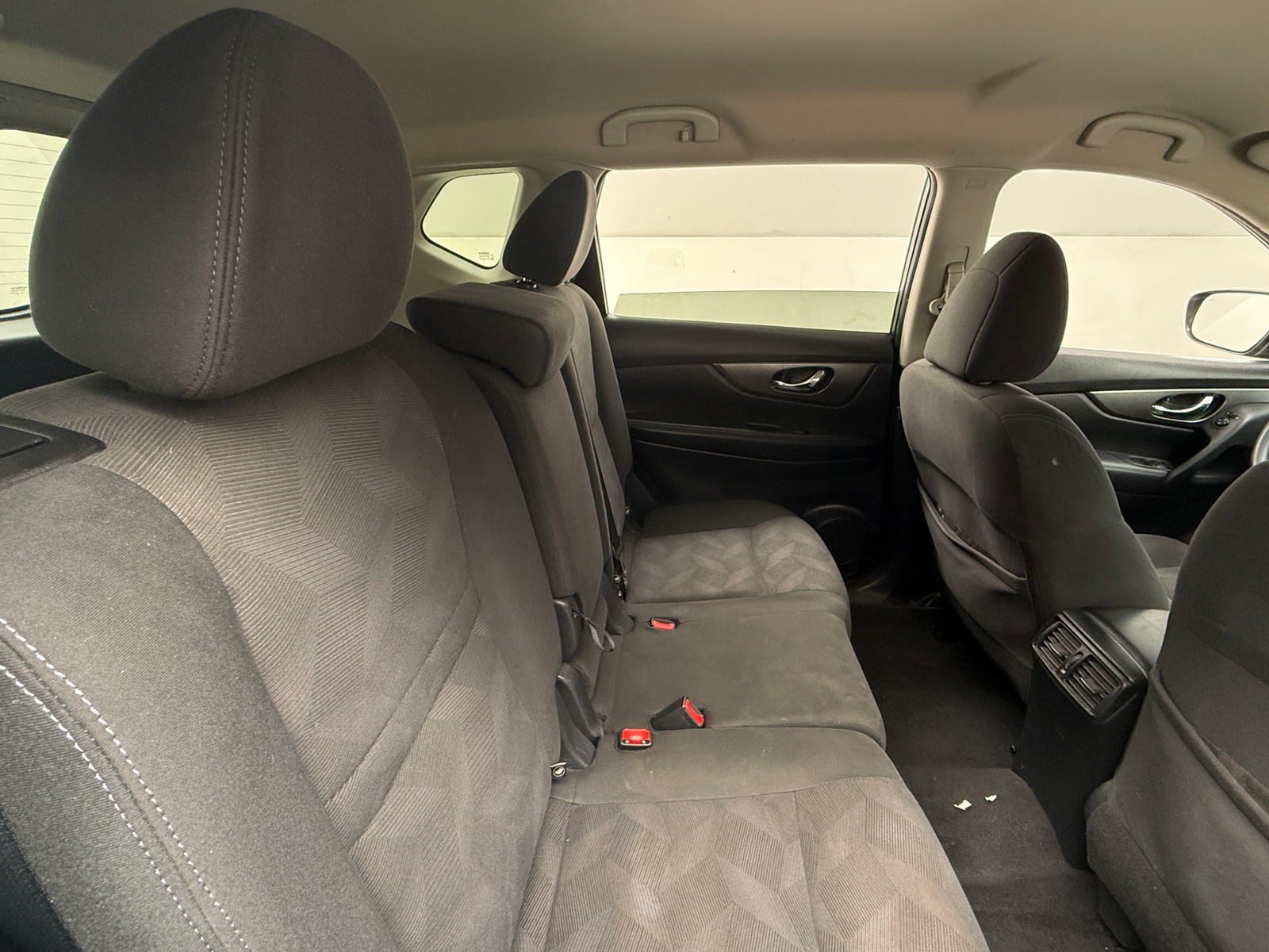 Thumbnail: 2016 Nissan Rogue - 6