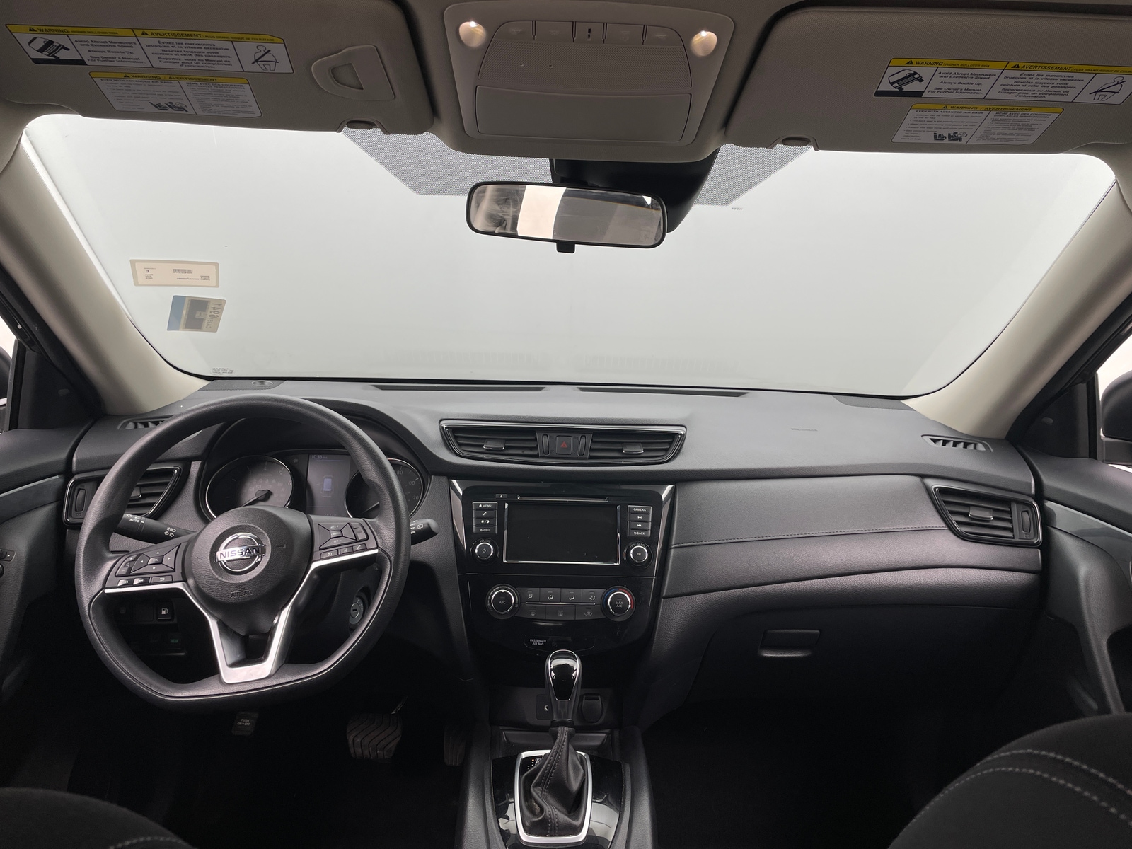 Thumbnail: 2019 Nissan Rogue - 3