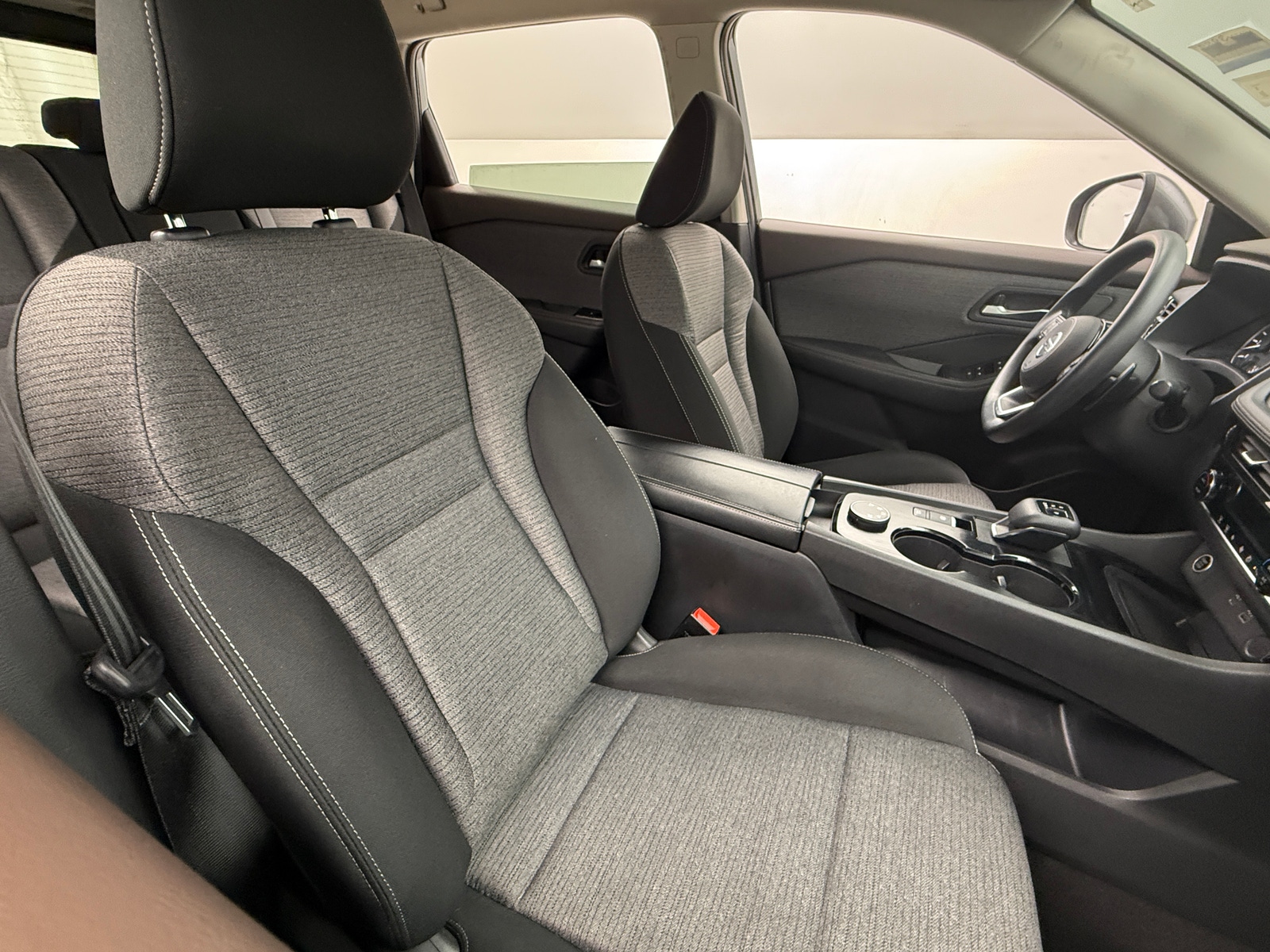 Thumbnail: 2021 Nissan Rogue - 2