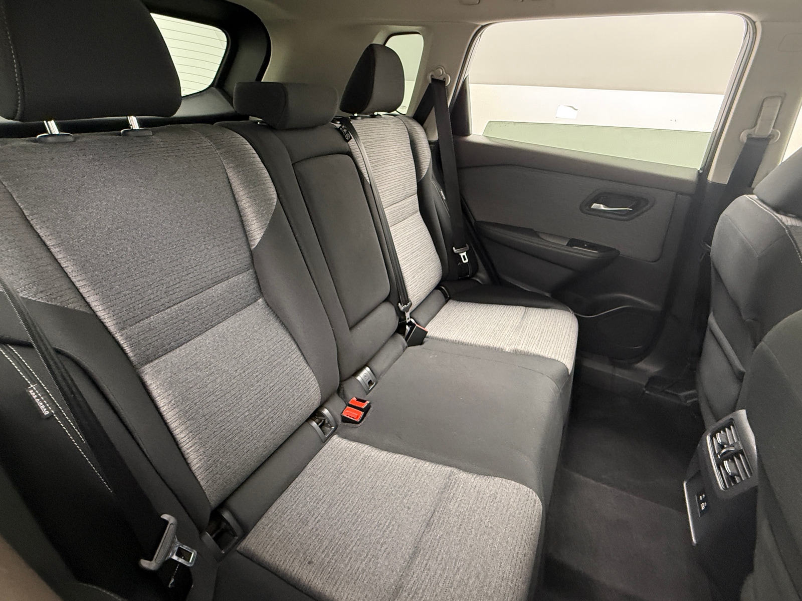 Thumbnail: 2021 Nissan Rogue - 6