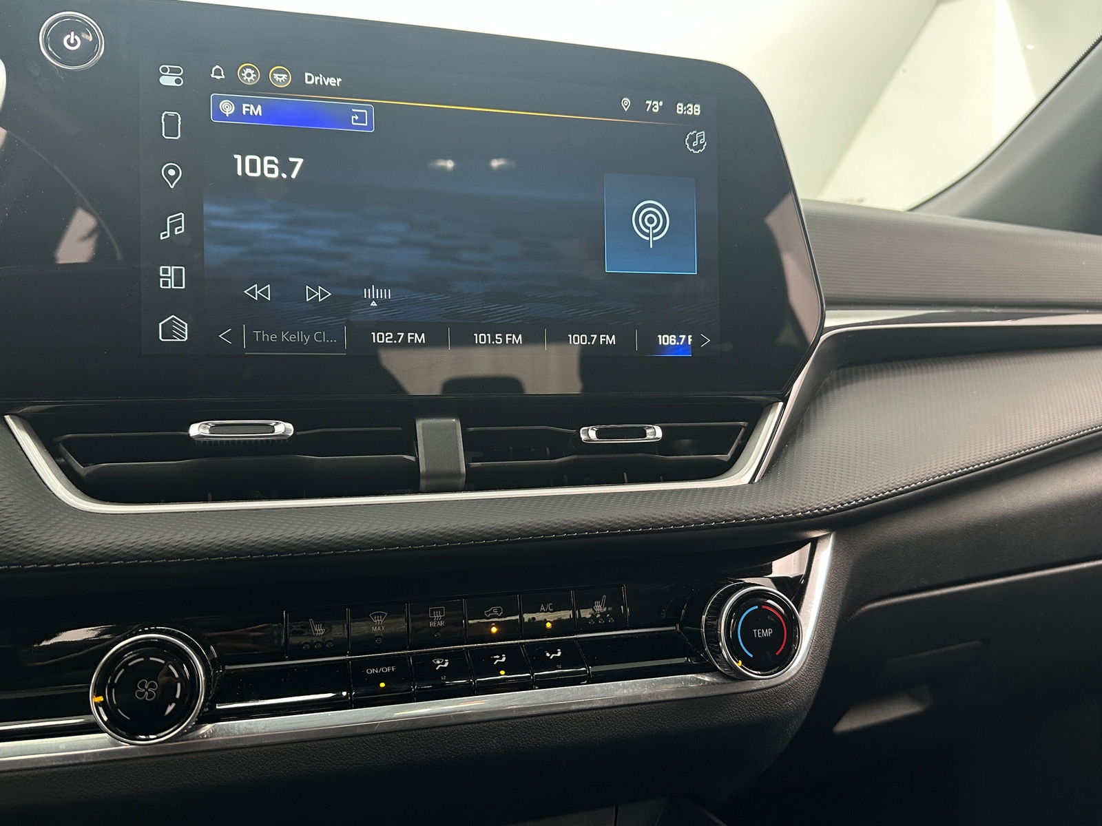 Thumbnail: 2025 Chevrolet Equinox - 4