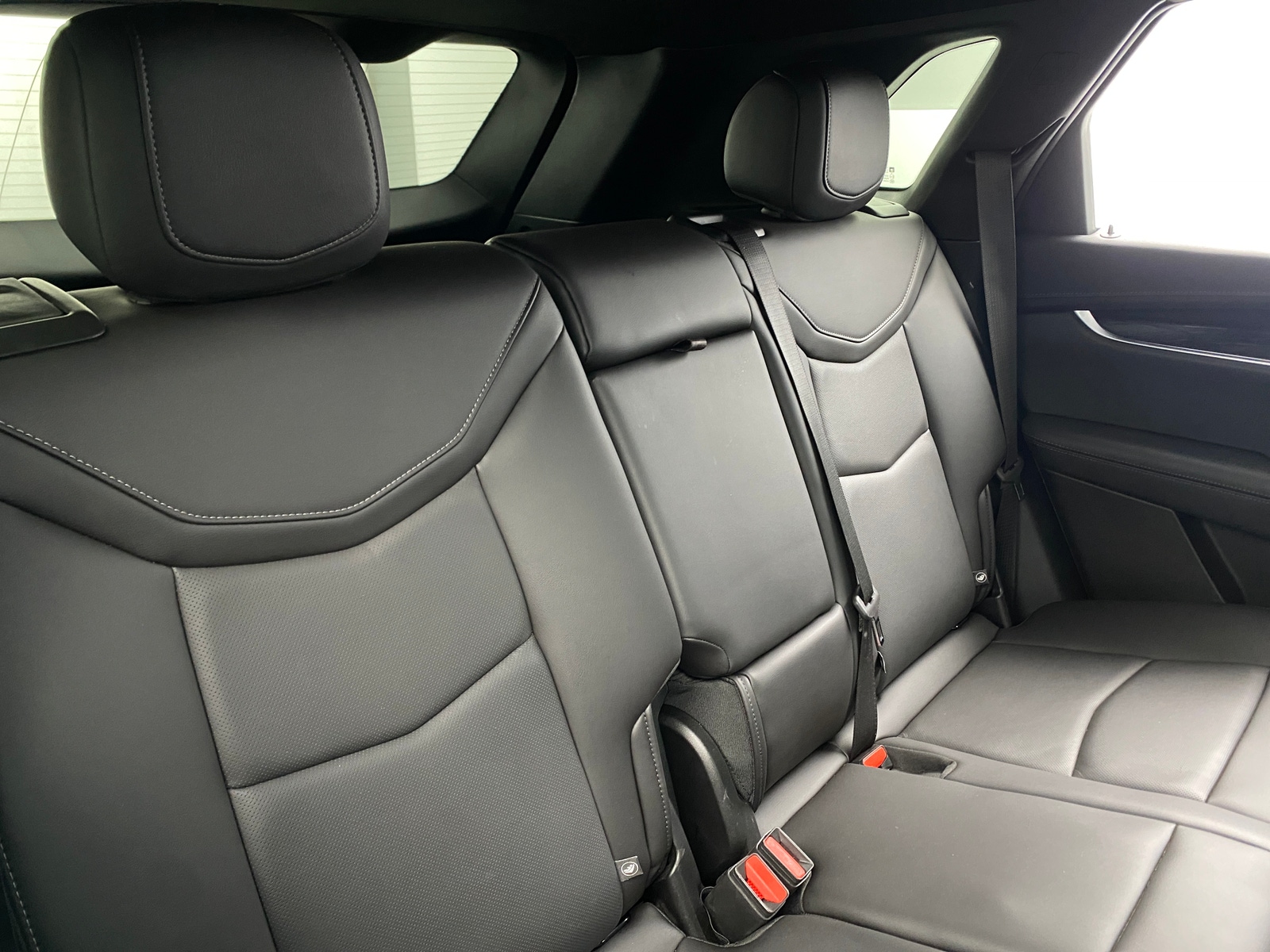 Thumbnail: 2023 Cadillac XT5 - 5