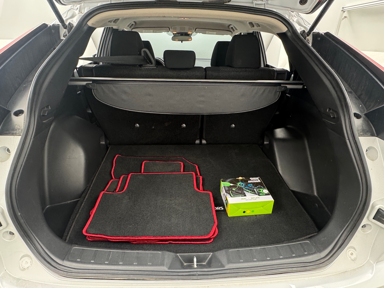 Thumbnail: 2024 Mitsubishi Eclipse Cross - 7