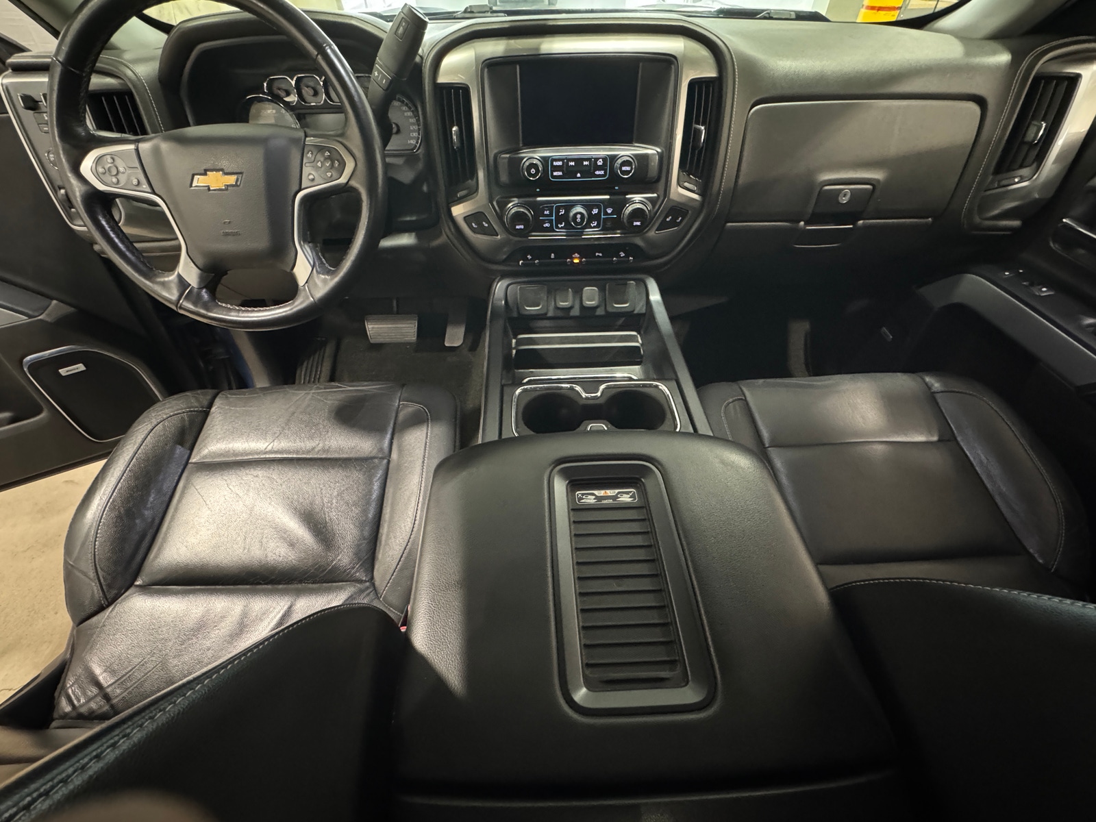 Thumbnail: 2018 Chevrolet Silverado 1500 - 2