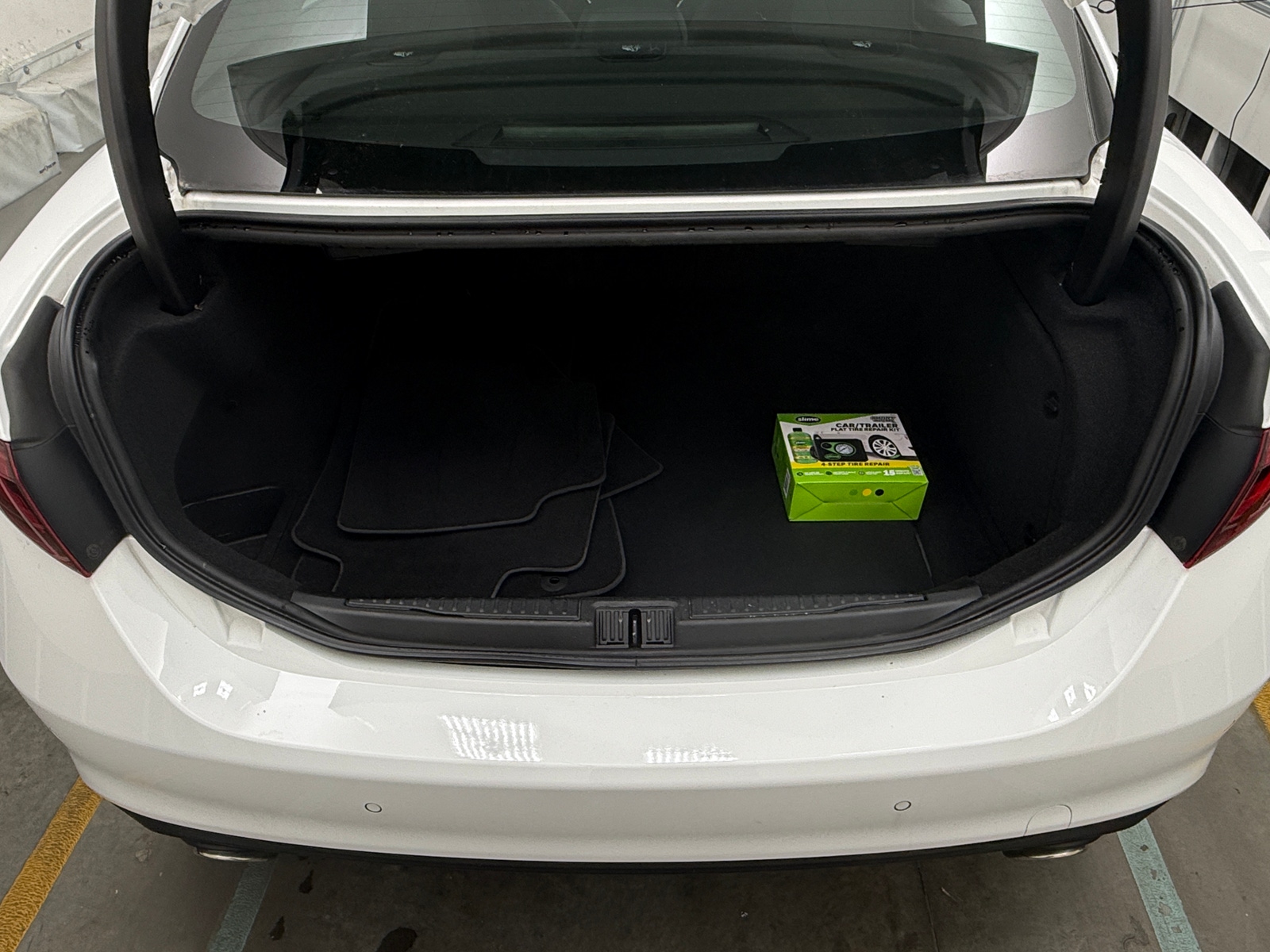 Thumbnail: 2019 Alfa Romeo Giulia - 6