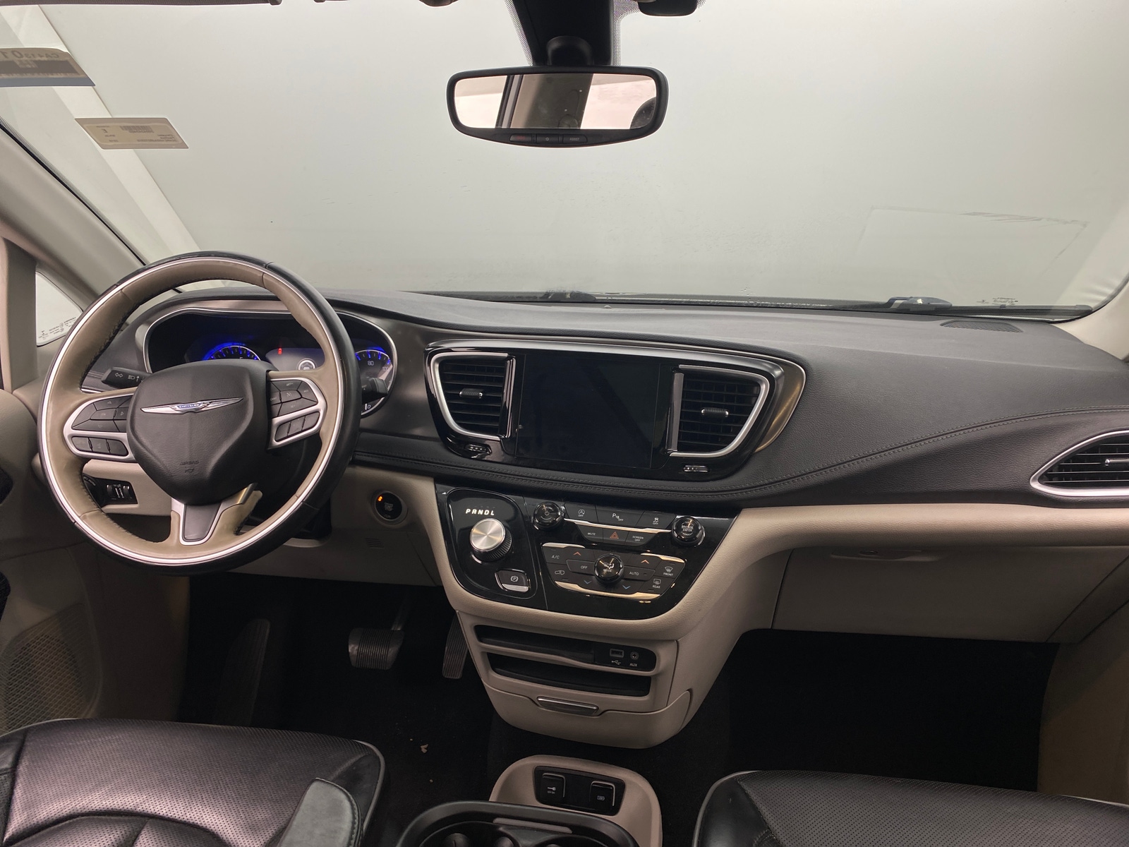 Thumbnail: 2018 Chrysler Pacifica - 2