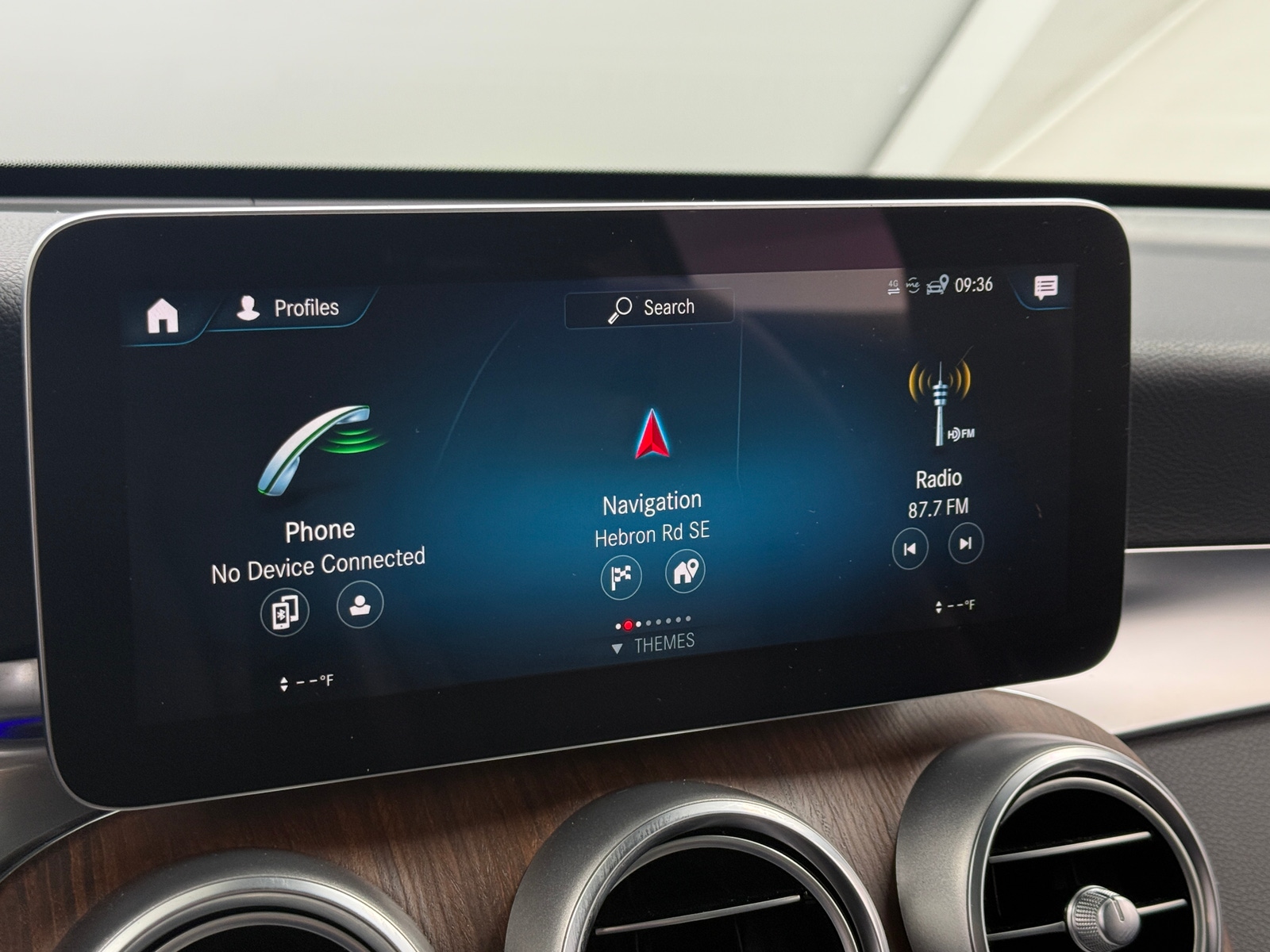 Thumbnail: 2020 Mercedes-Benz GLC - 3