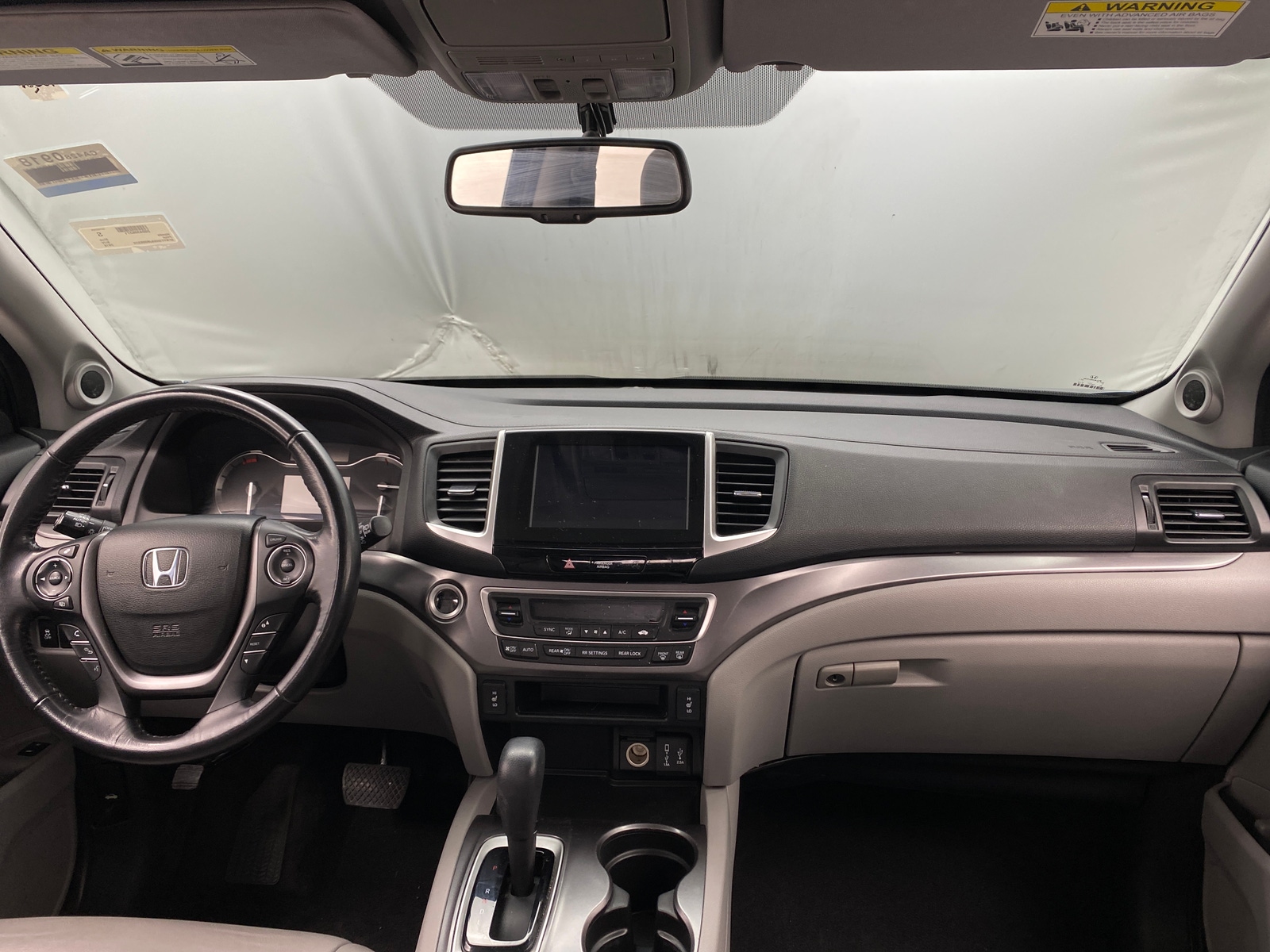 Thumbnail: 2018 Honda Pilot - 2