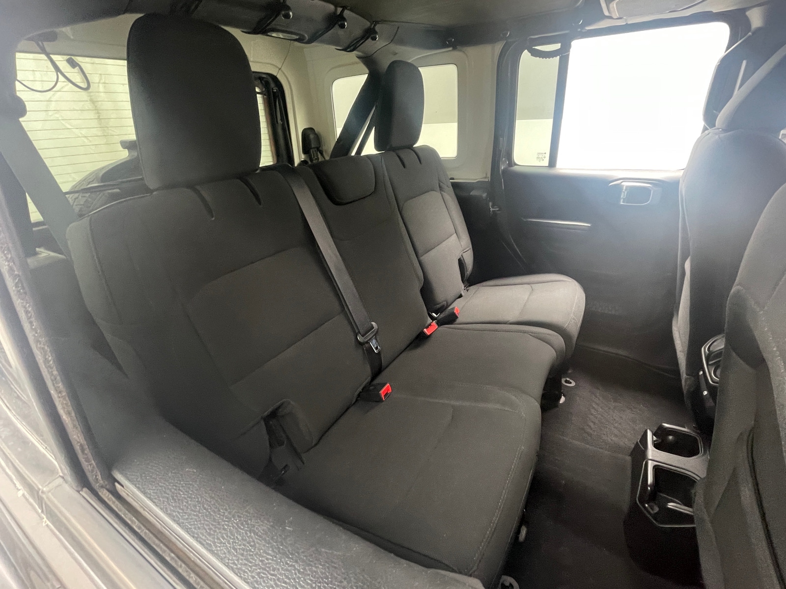 Thumbnail: 2020 Jeep Wrangler - 6