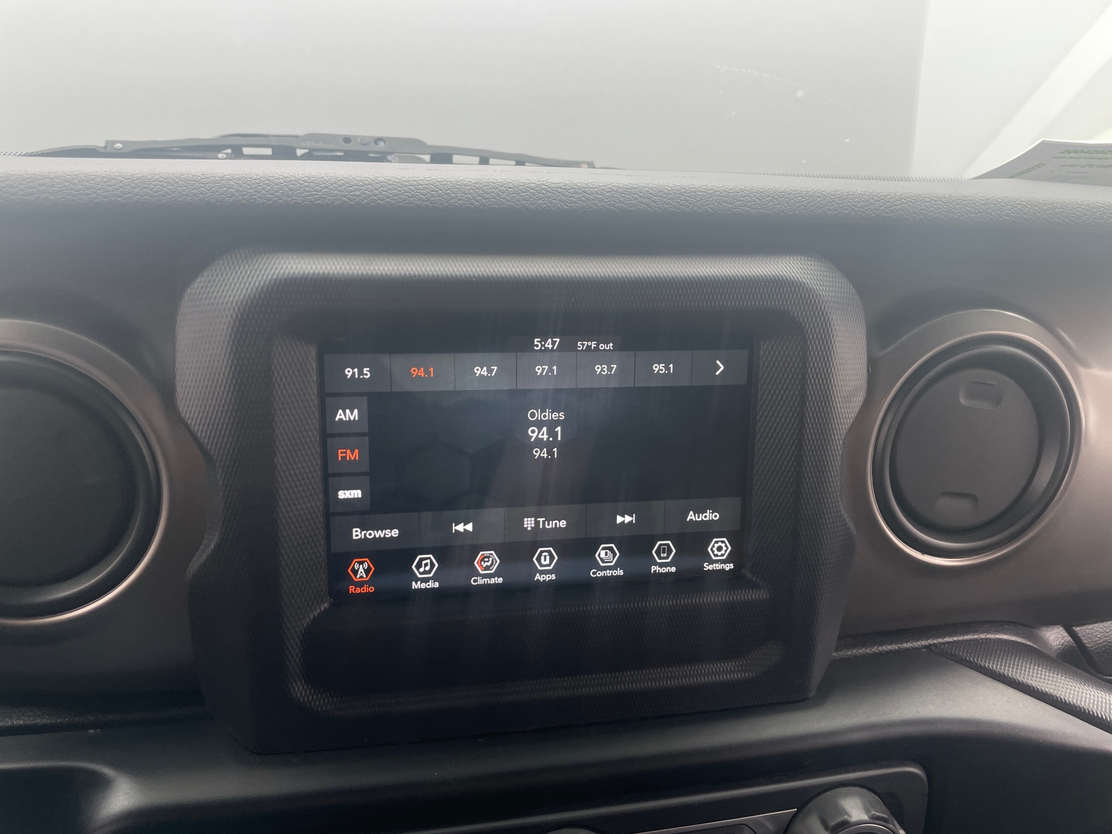 Thumbnail: 2020 Jeep Wrangler - 4