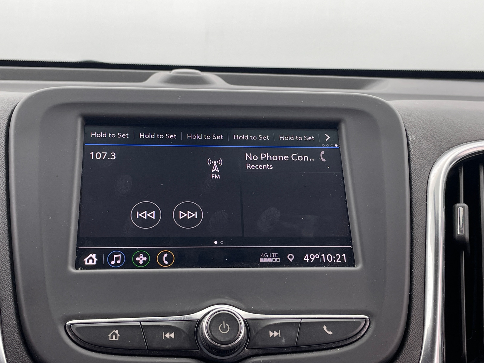 Thumbnail: 2021 Chevrolet Equinox - 4