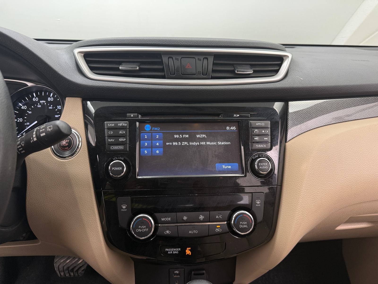 Thumbnail: 2016 Nissan Rogue - 3