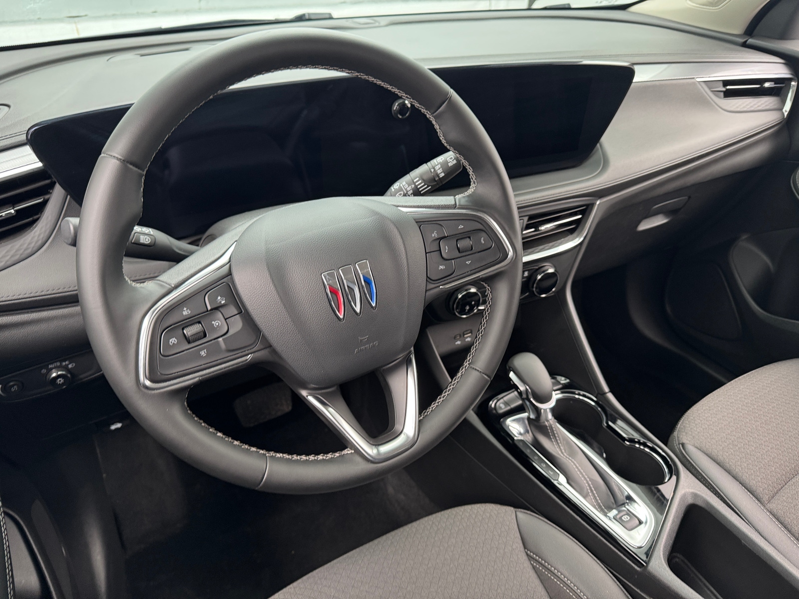 Thumbnail: 2025 Buick Encore GX - 5