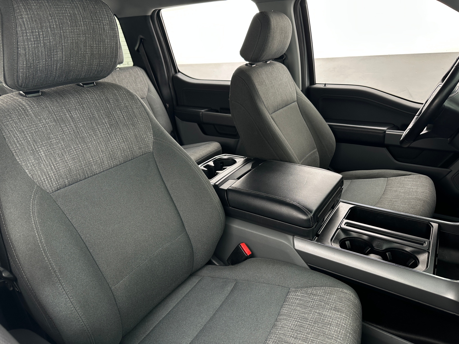 Thumbnail: 2021 Ford Econoline - 2