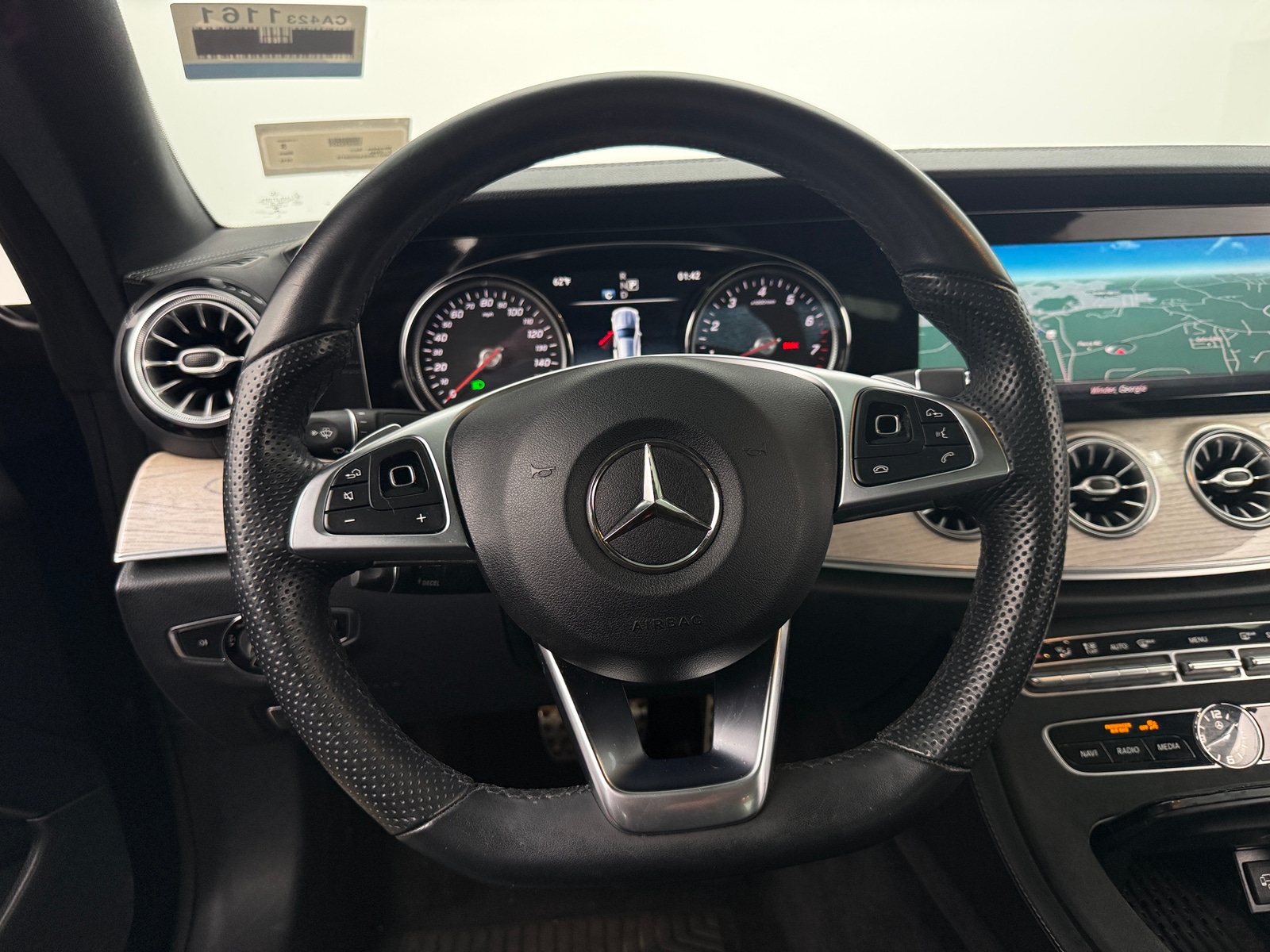 Thumbnail: 2018 Mercedes-Benz E-Class - 3