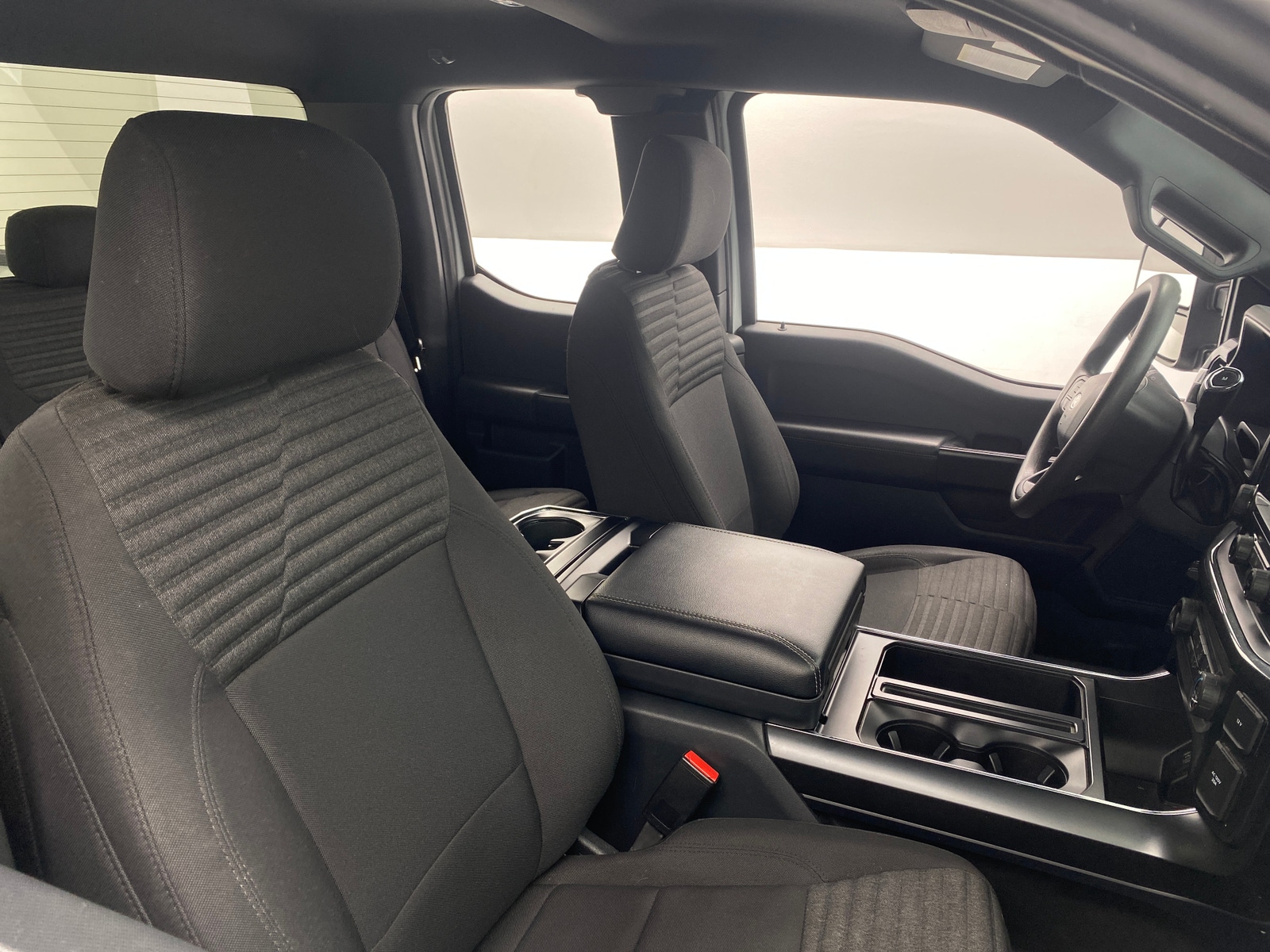 Thumbnail: 2022 Ford Econoline - 2