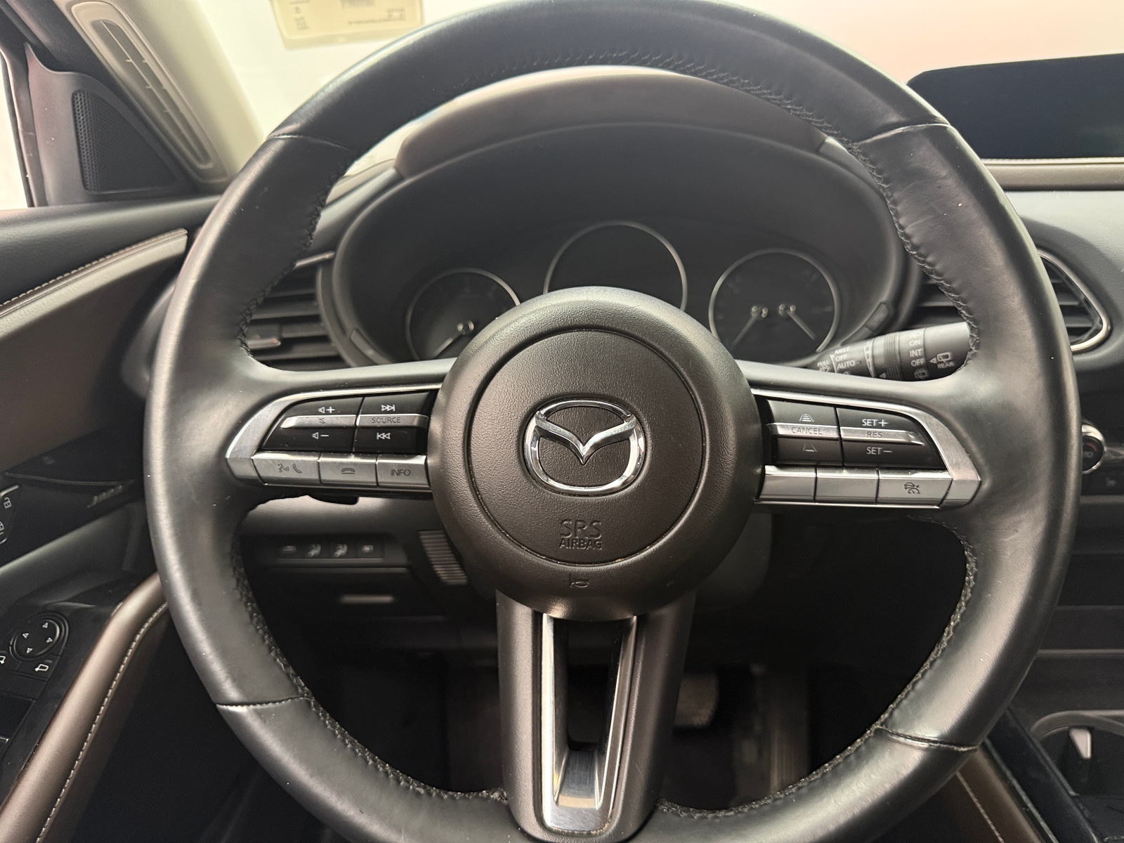 Thumbnail: 2022 Mazda CX-30 - 4