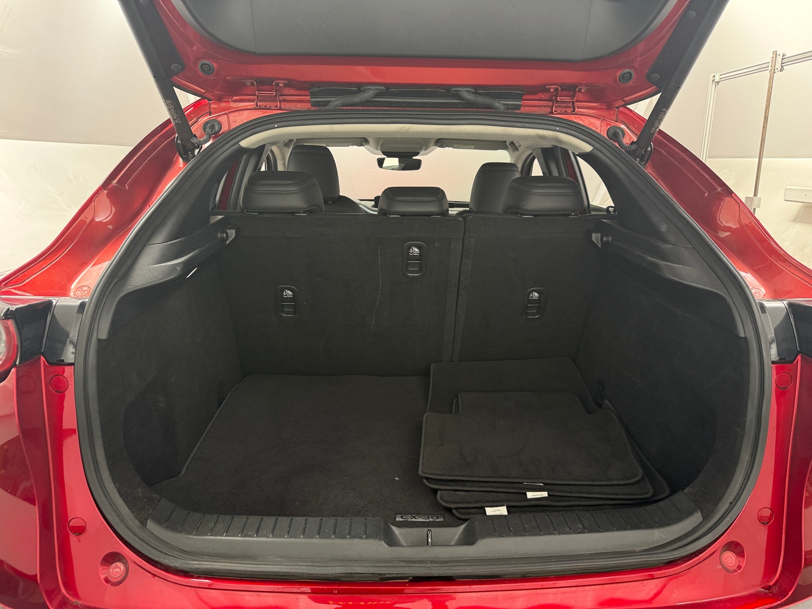 Thumbnail: 2022 Mazda CX-30 - 6