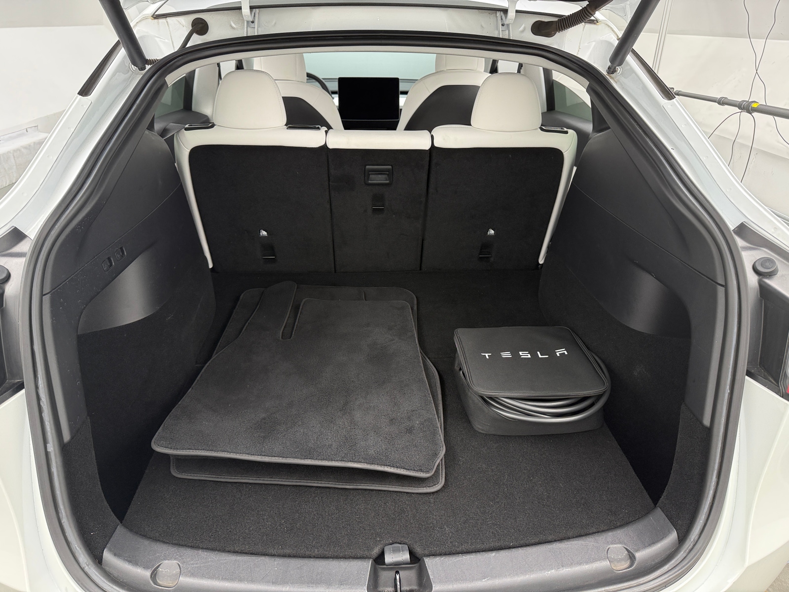 Thumbnail: 2021 Tesla Model Y - 5