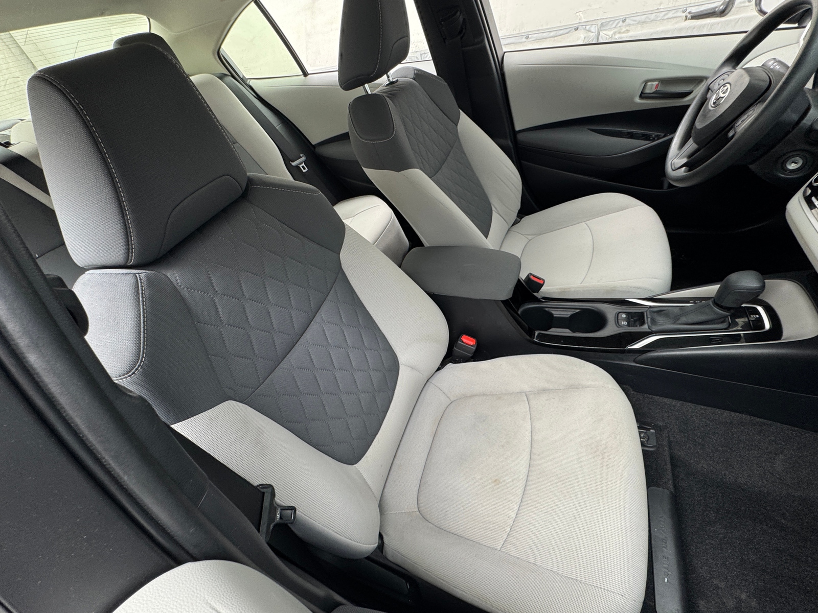 Thumbnail: 2022 Toyota Corolla - 2