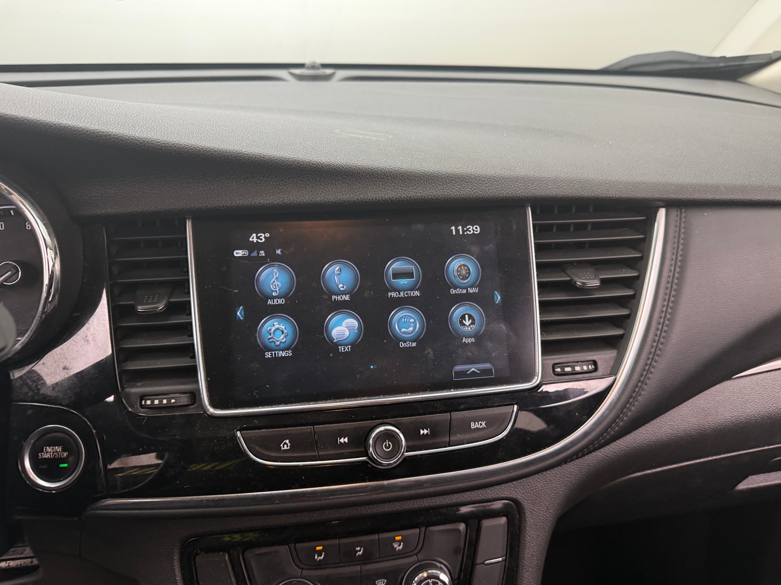 Thumbnail: 2018 Buick Encore - 4