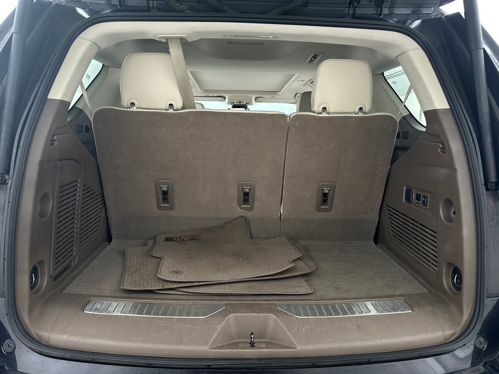 Thumbnail: 2023 GMC Yukon - 6