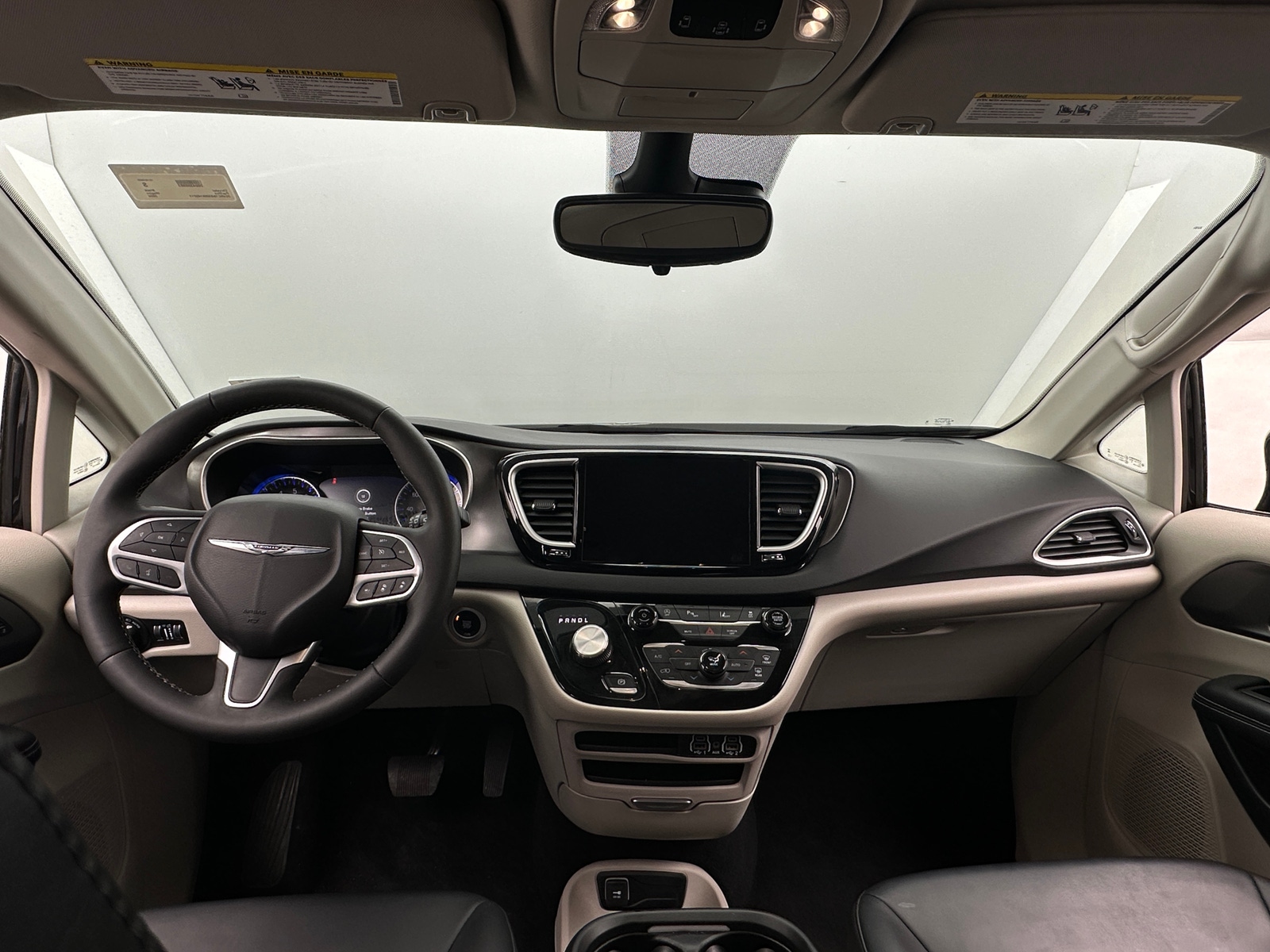 Thumbnail: 2024 Chrysler Pacifica - 2