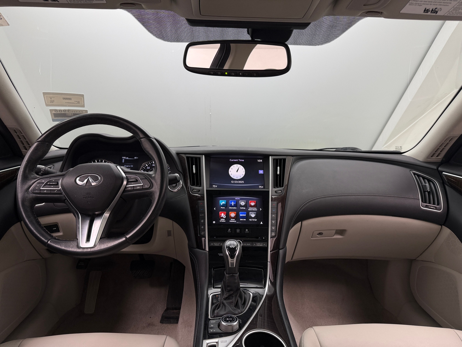 Thumbnail: 2019 INFINITI Q50 - 2