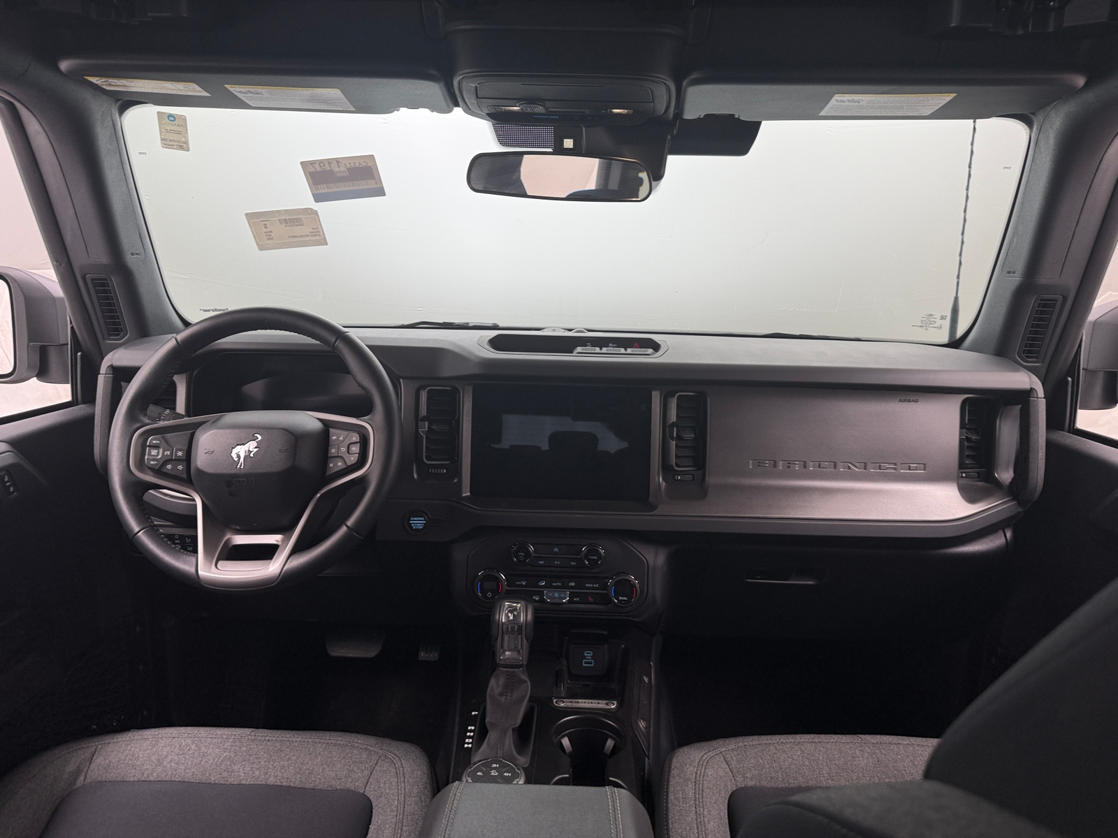 Thumbnail: 2025 Ford Bronco - 3