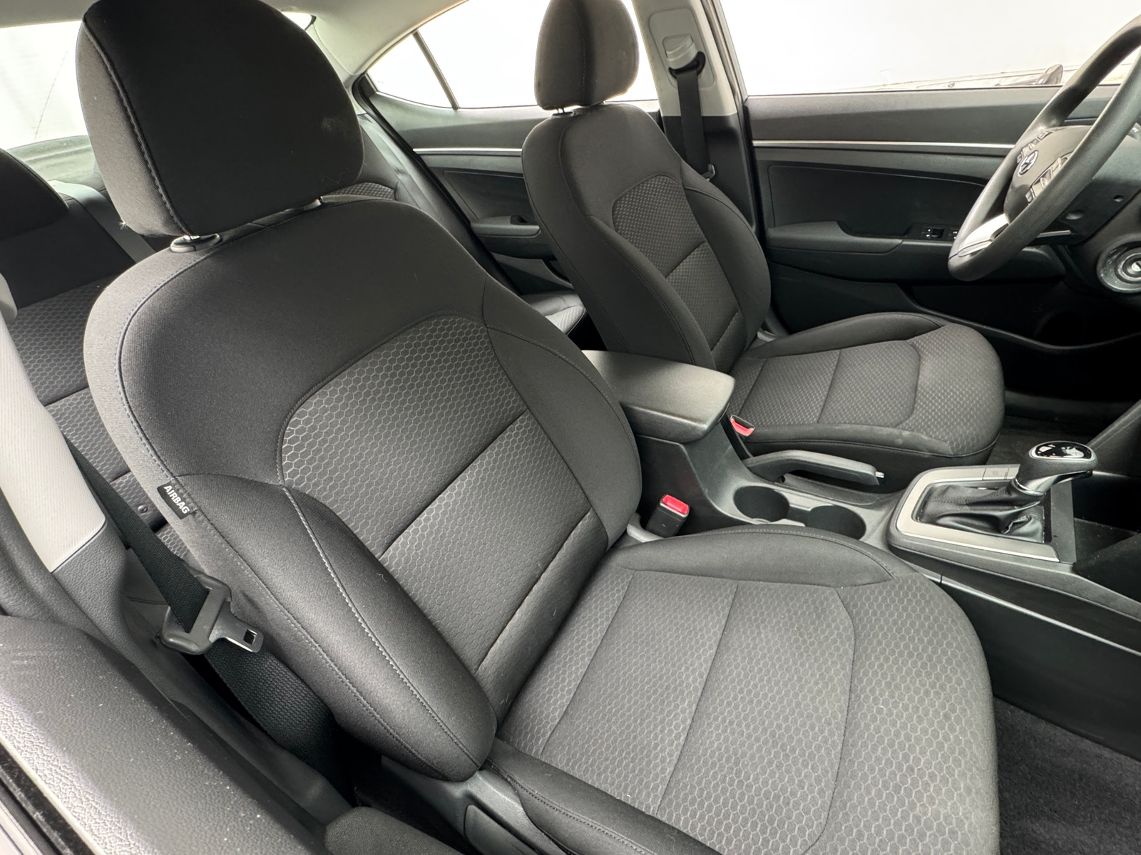 Thumbnail: 2020 Hyundai Elantra - 2