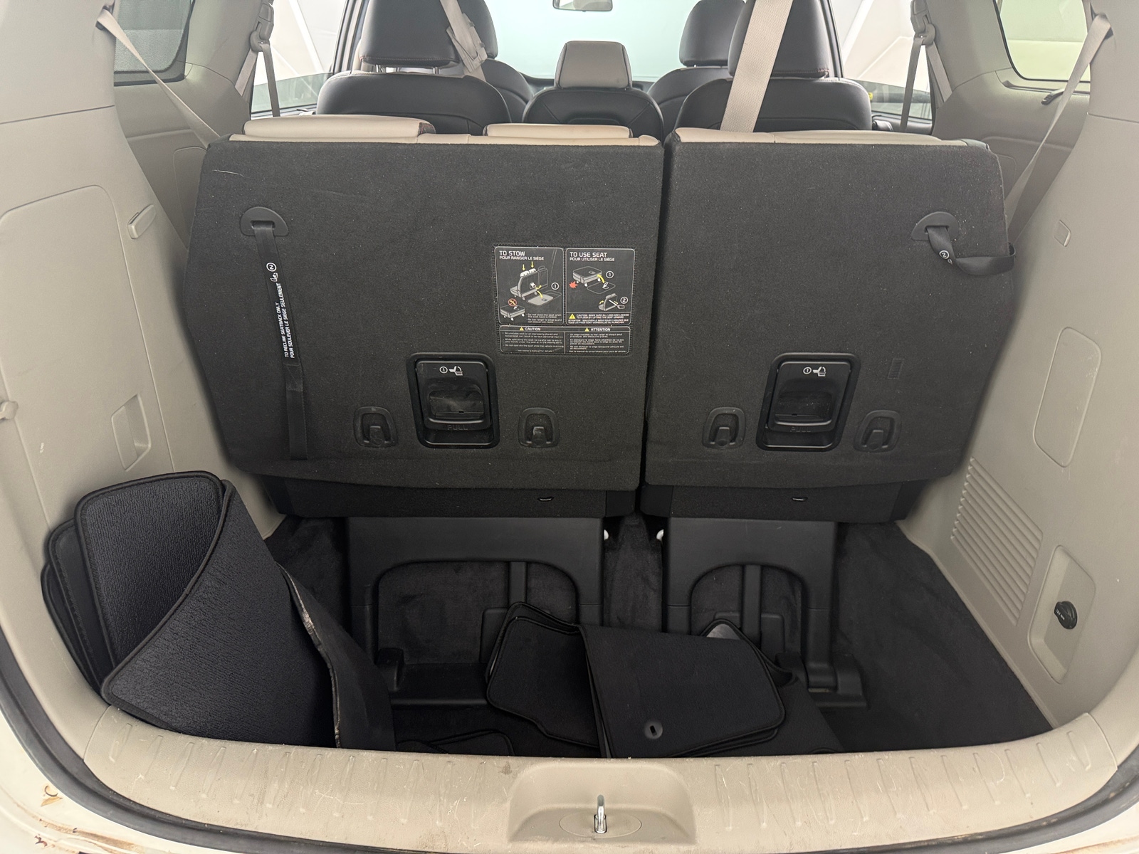 Thumbnail: 2021 Kia Sedona - 6