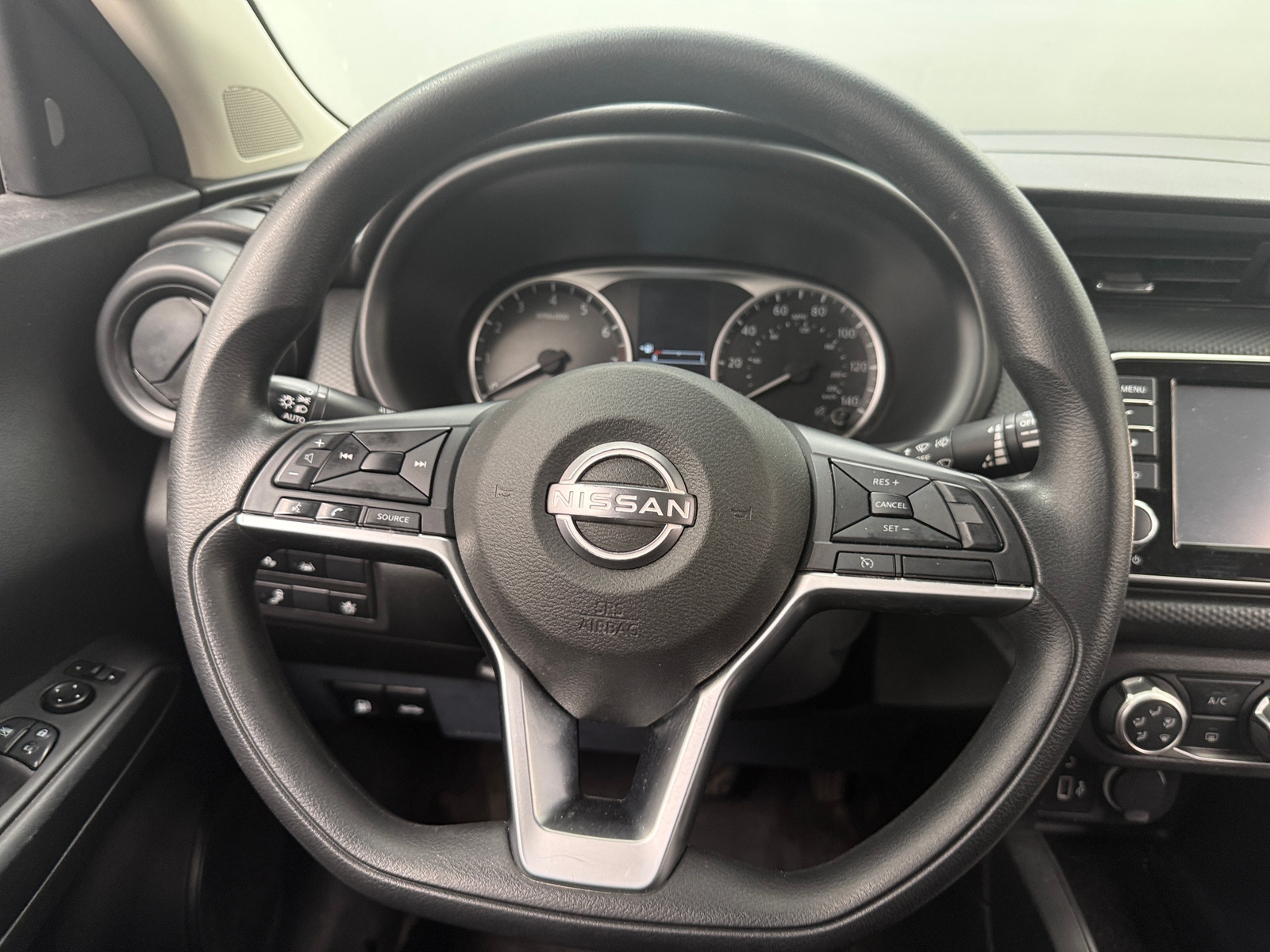 Thumbnail: 2022 Nissan Kicks - 5