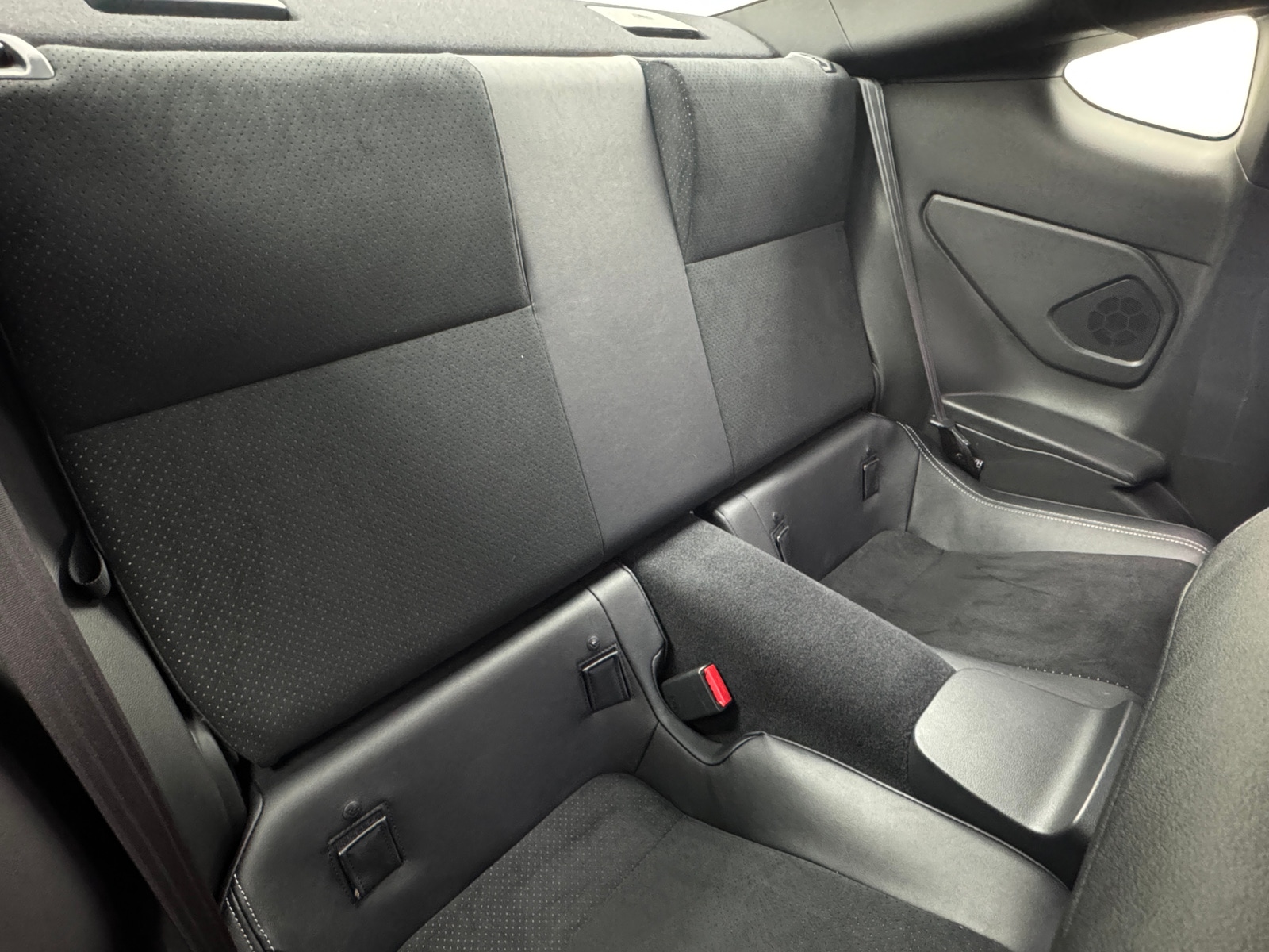 Thumbnail: 2023 Toyota GR86 - 4