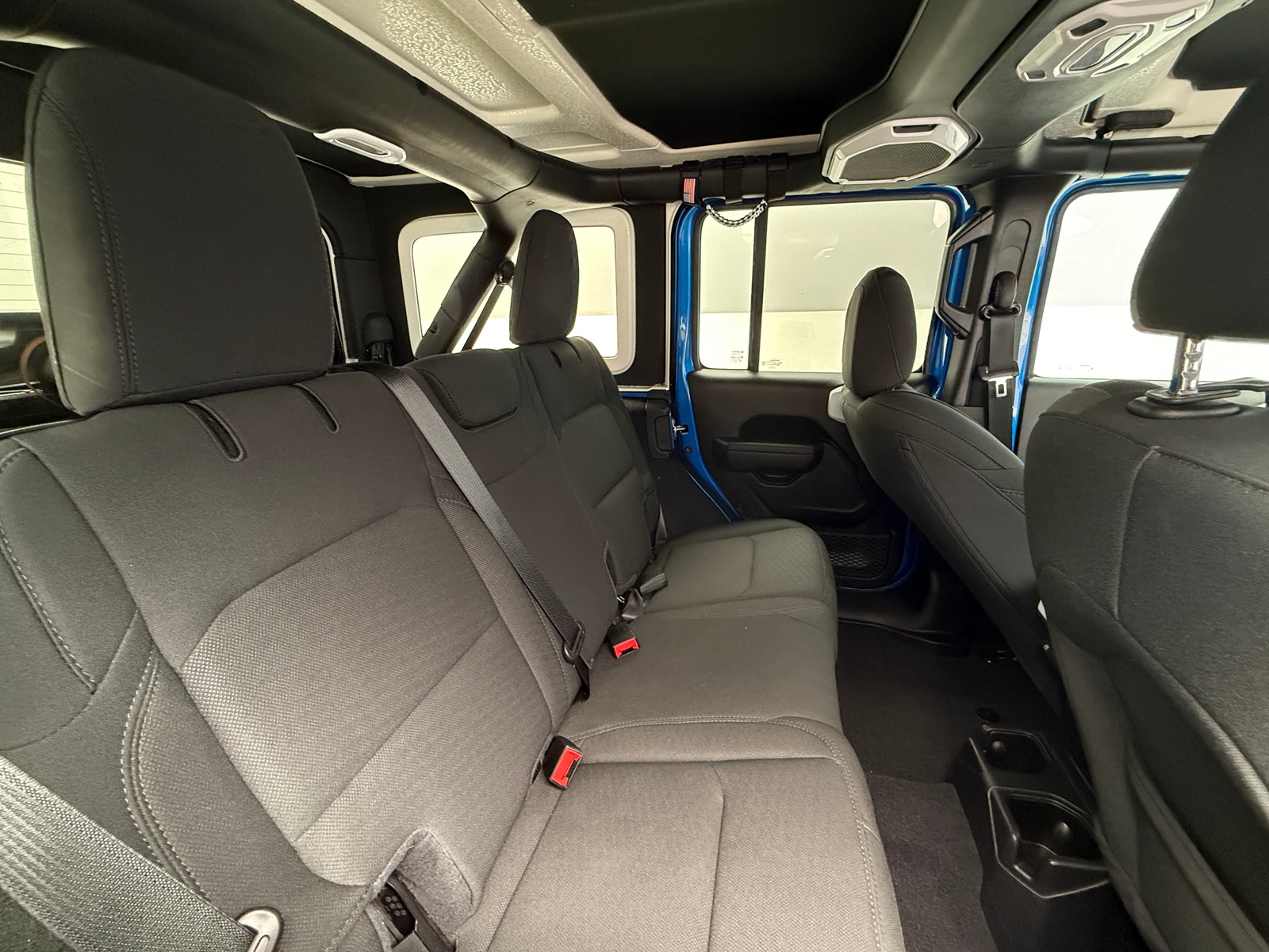 Thumbnail: 2023 Jeep Wrangler - 6