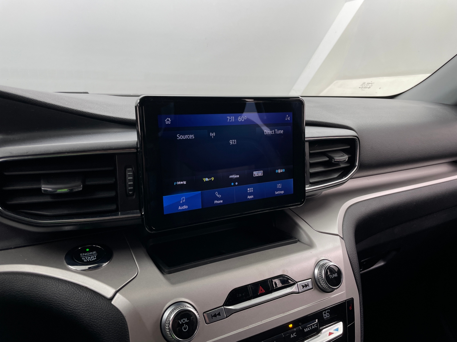 Thumbnail: 2021 Ford Explorer - 4