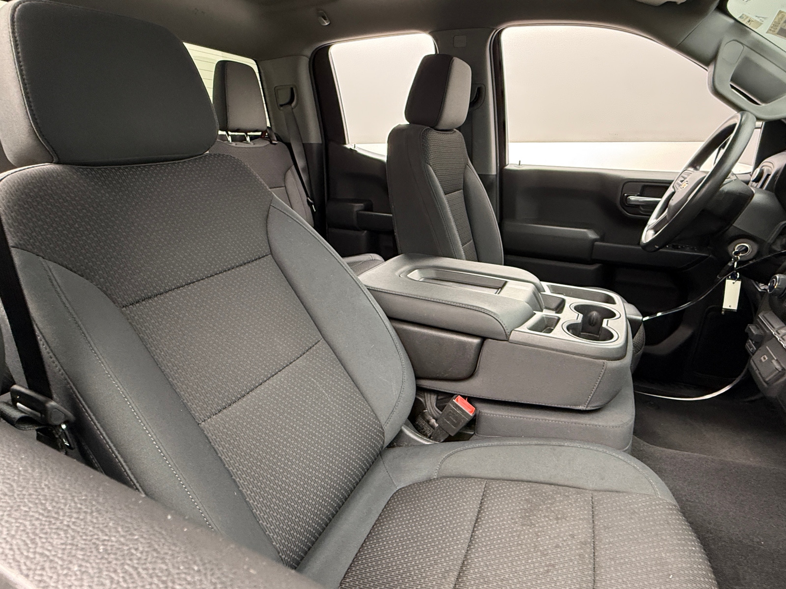 Thumbnail: 2020 Chevrolet Silverado 1500 - 2