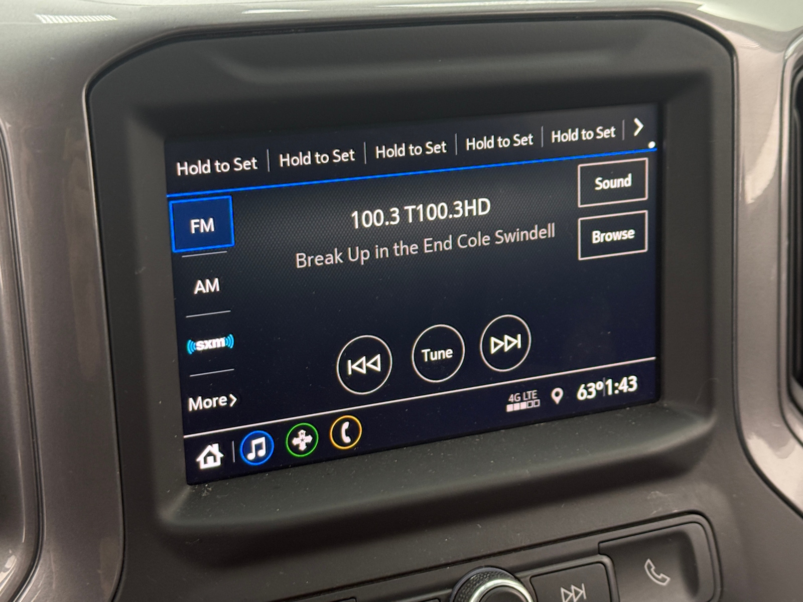 Thumbnail: 2020 Chevrolet Silverado 1500 - 4