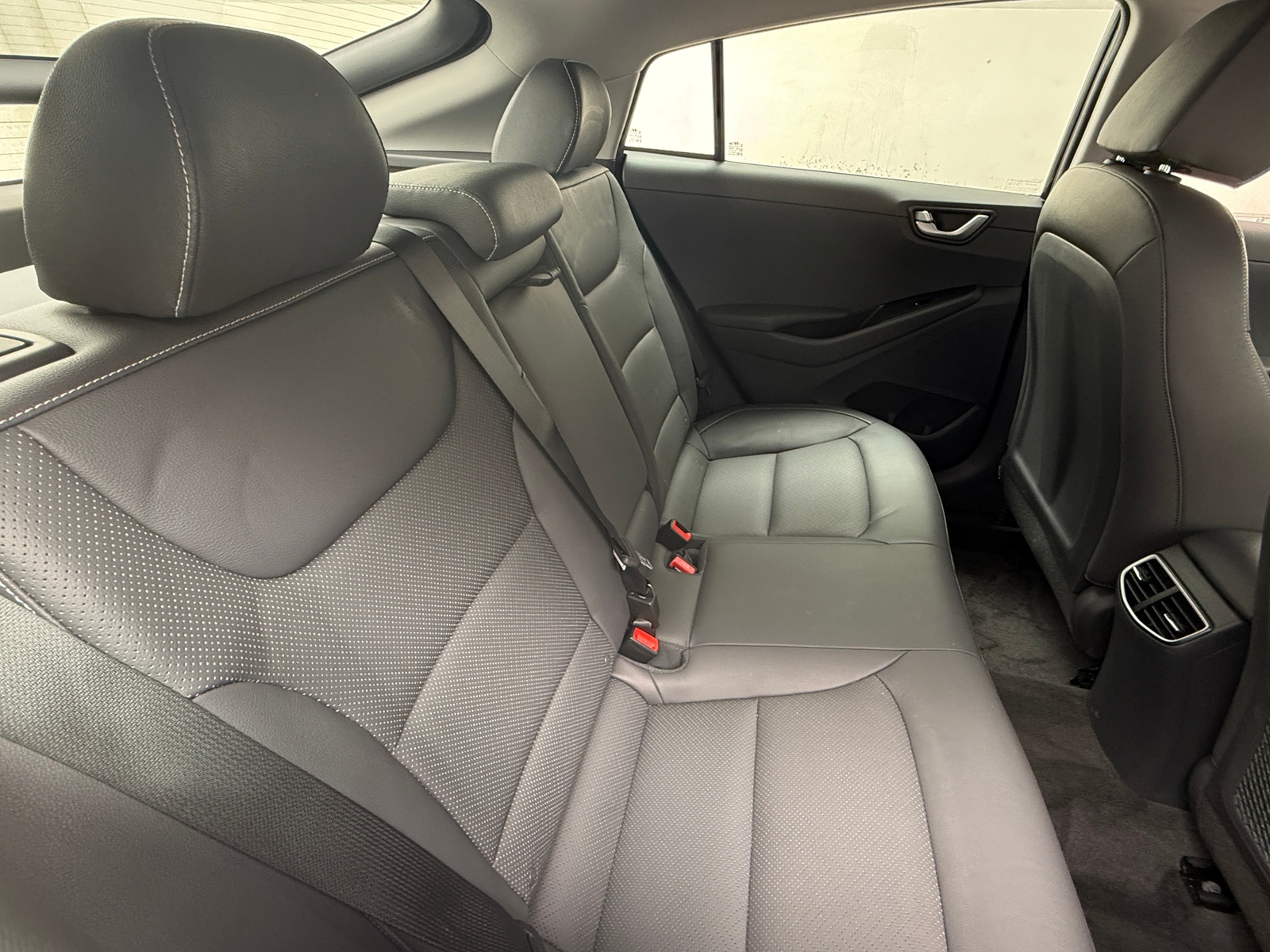 Thumbnail: 2019 Hyundai Ioniq - 5