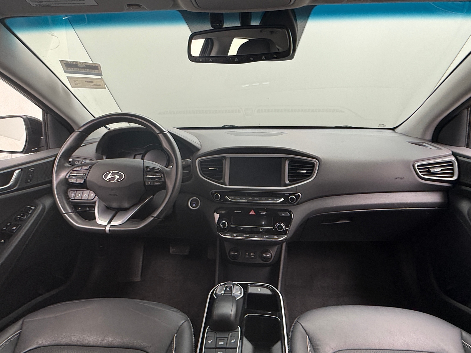 Thumbnail: 2019 Hyundai Ioniq - 2