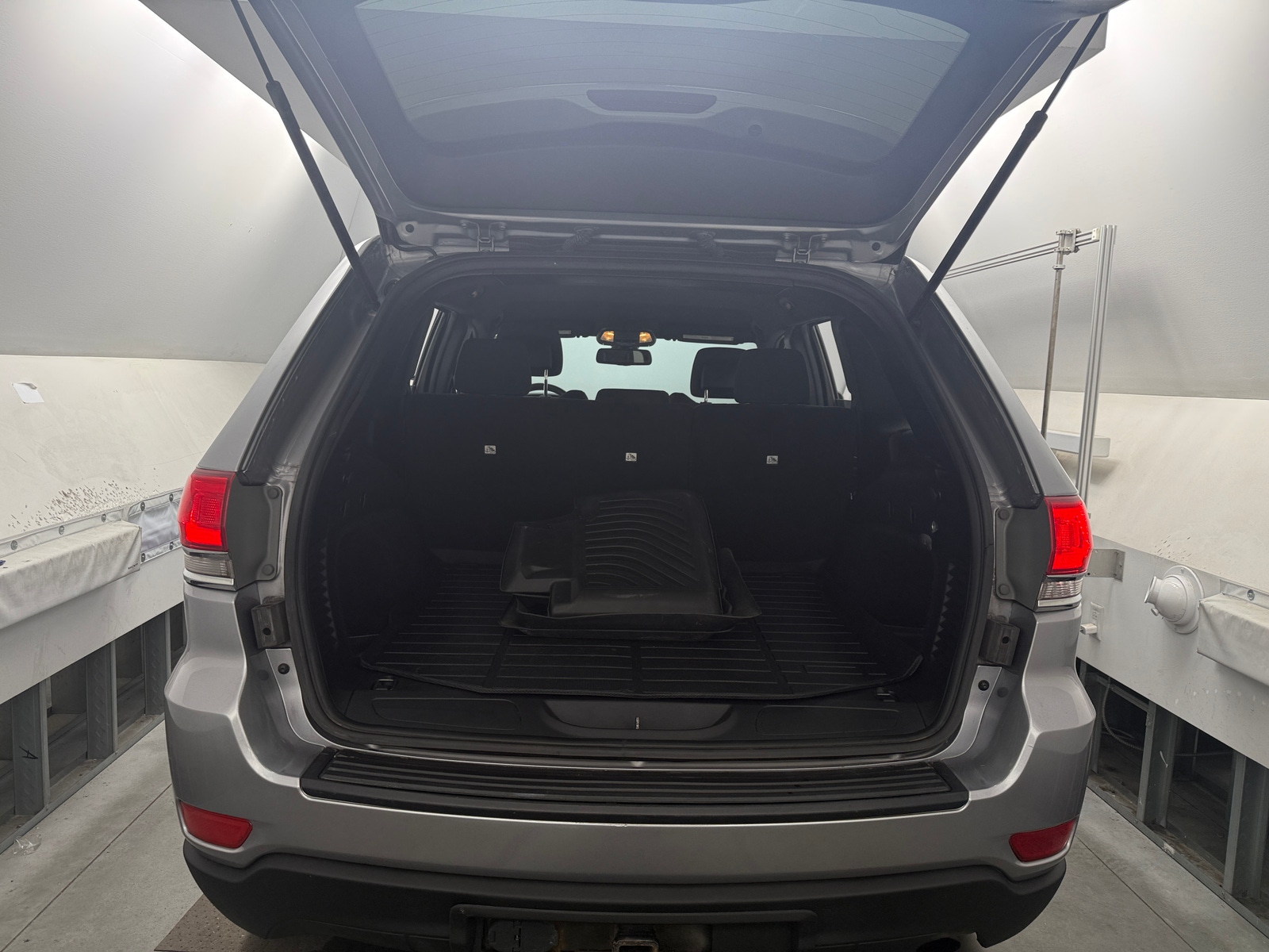 Thumbnail: 2014 Jeep Grand Cherokee - 7