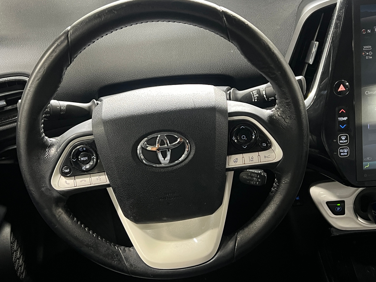 Thumbnail: 2017 Toyota Prius Prime - 5