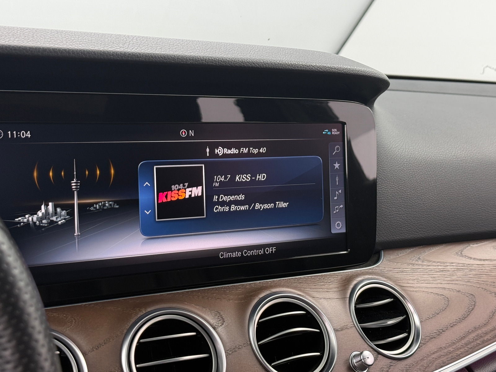 Thumbnail: 2018 Mercedes-Benz E-Class - 3