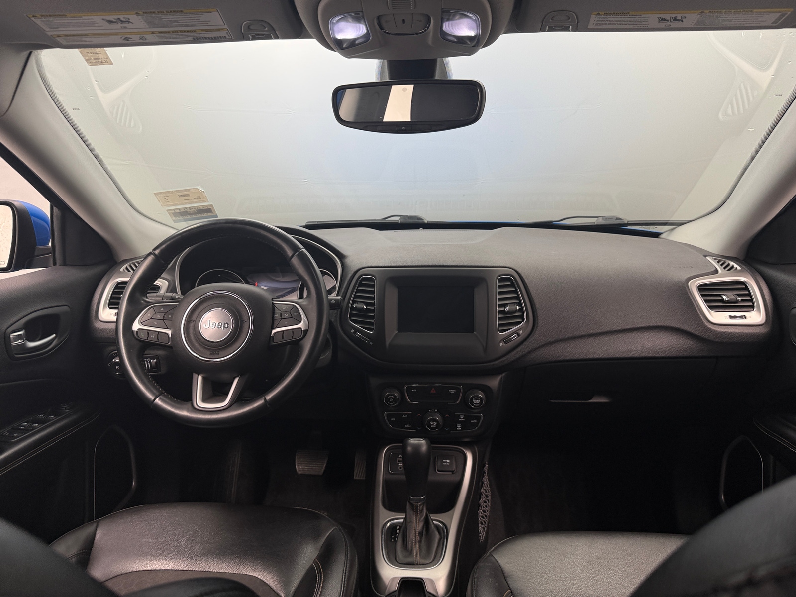 Thumbnail: 2018 Jeep Compass - 3