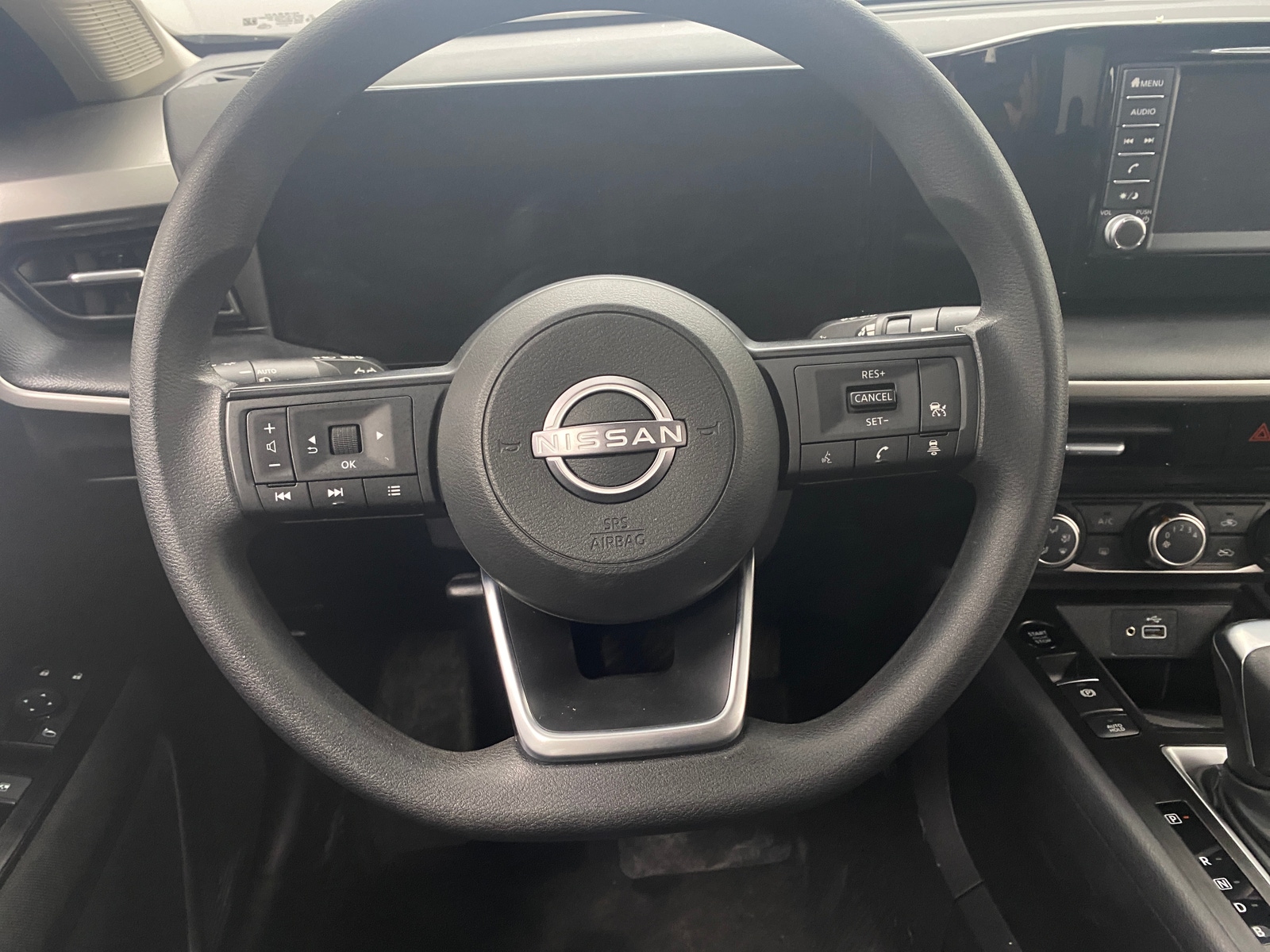 Thumbnail: 2025 Nissan Kicks - 5