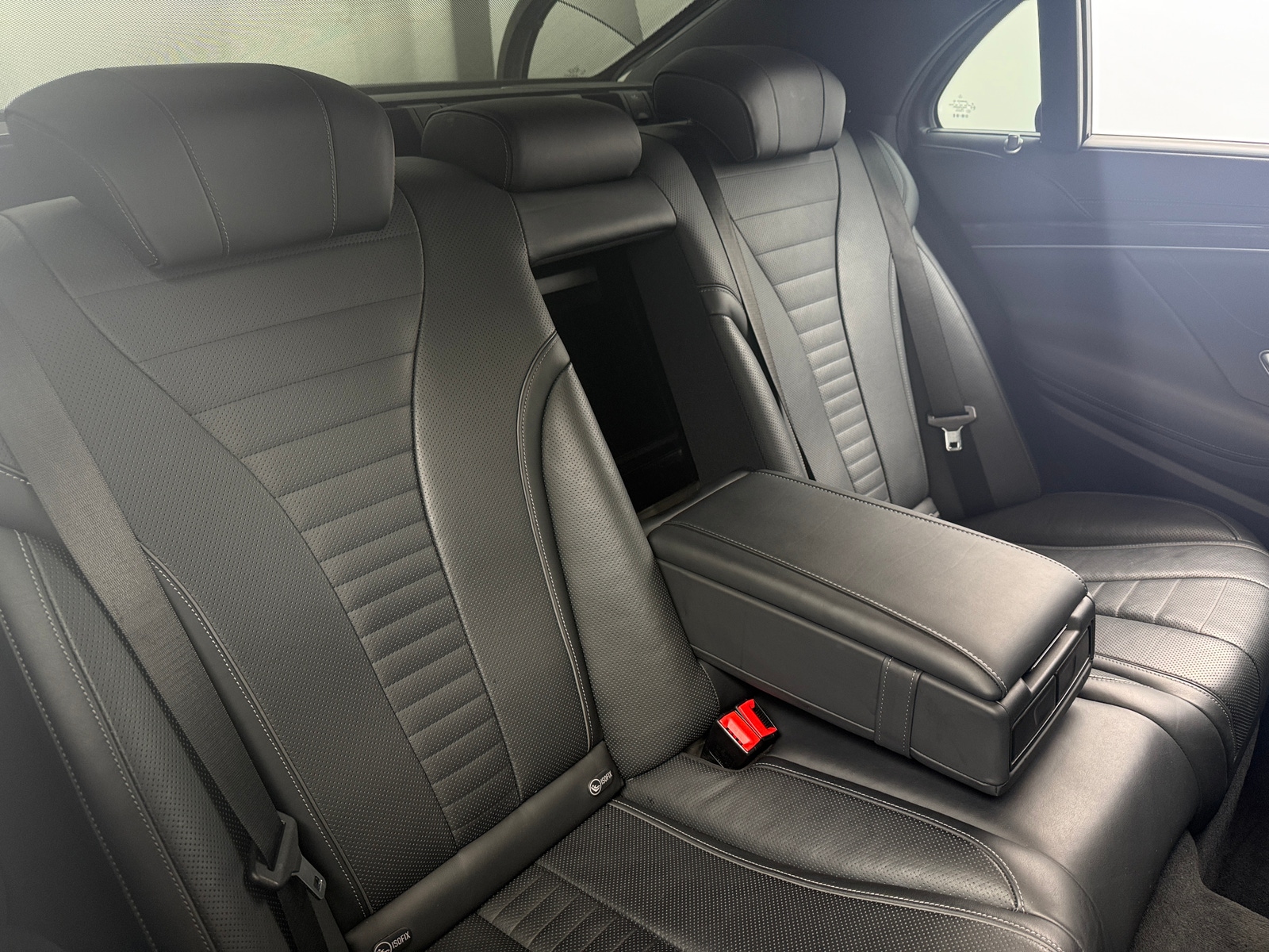 Thumbnail: 2015 Mercedes-Benz S-Class - 5