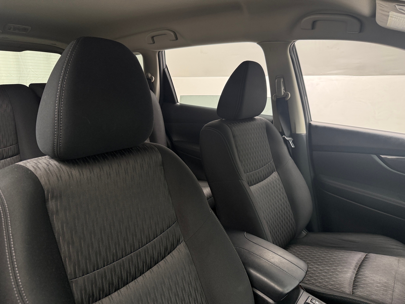 Thumbnail: 2020 Nissan Rogue - 2