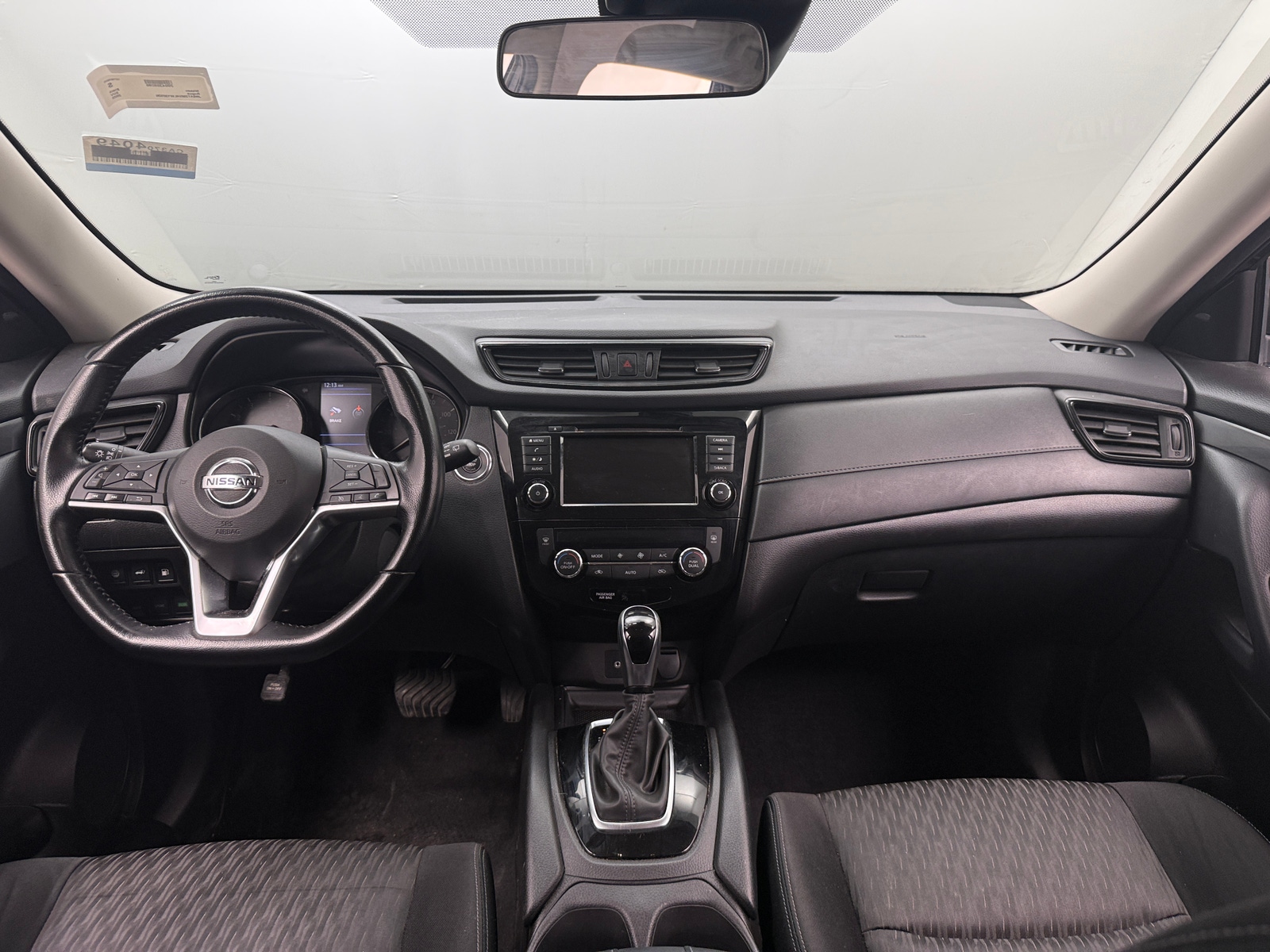 Thumbnail: 2020 Nissan Rogue - 3